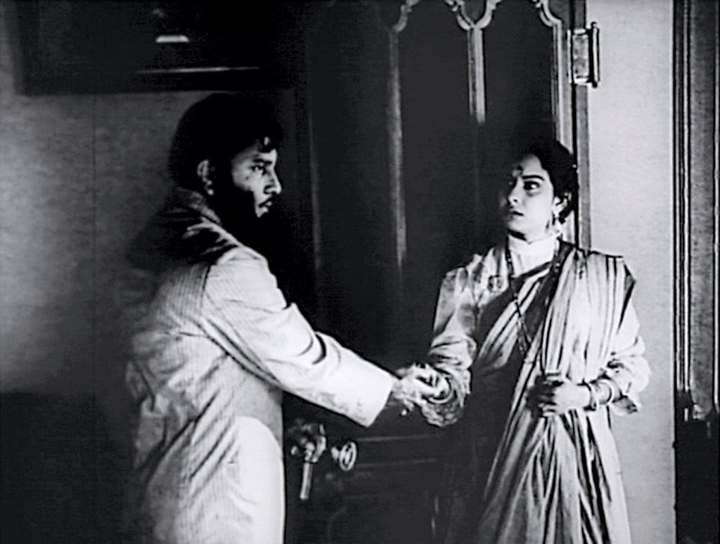 Charulata (The Lonely Wife). Satyajit Ray Org