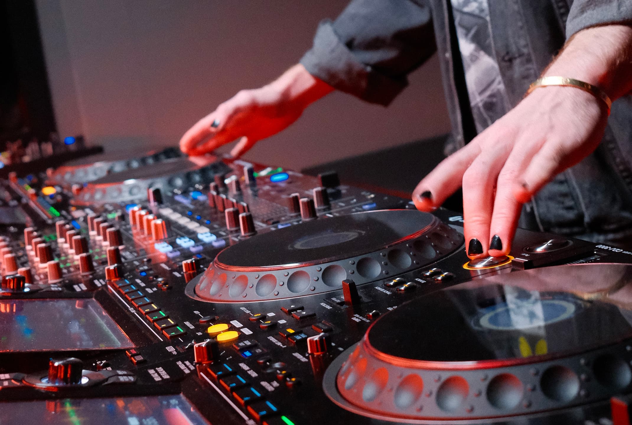 James Hype Shares Insider Insights About His Tomorrowland Academy Masterclass. VIVA UK Lifestyle Magazine