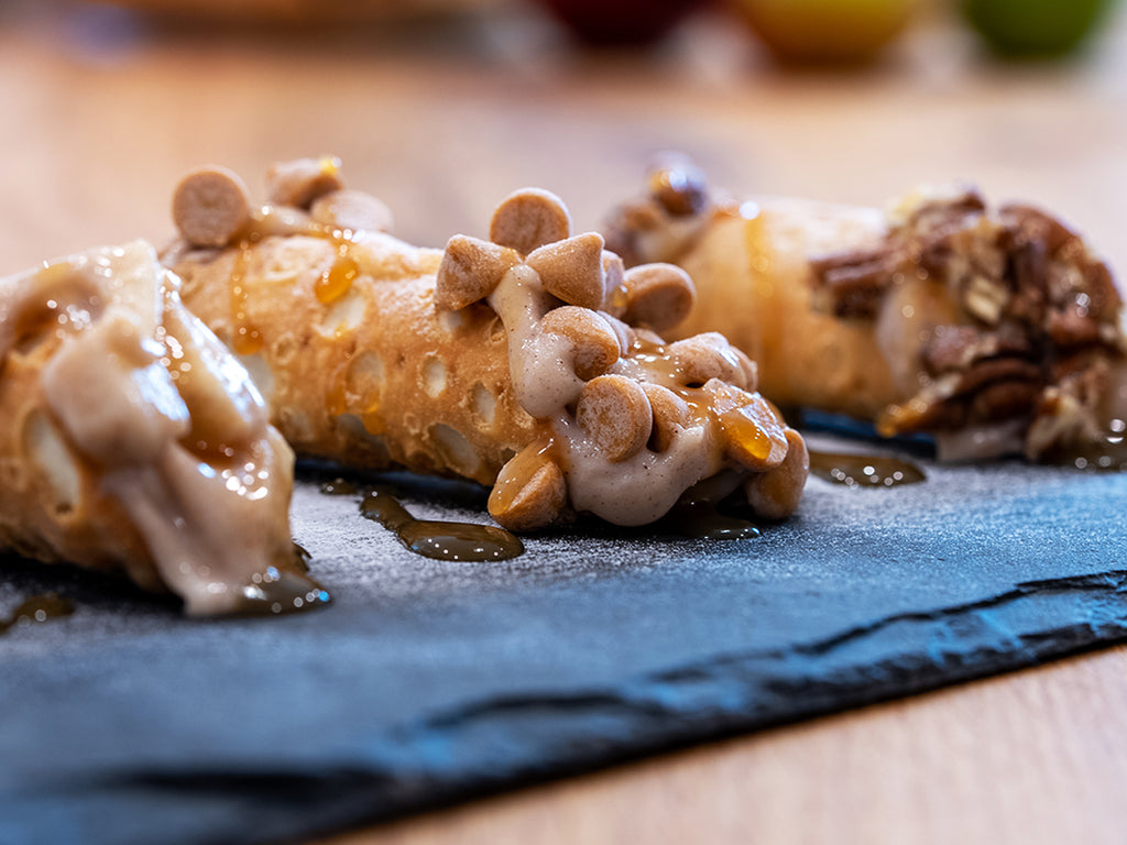 Caramel Apple Cannoli