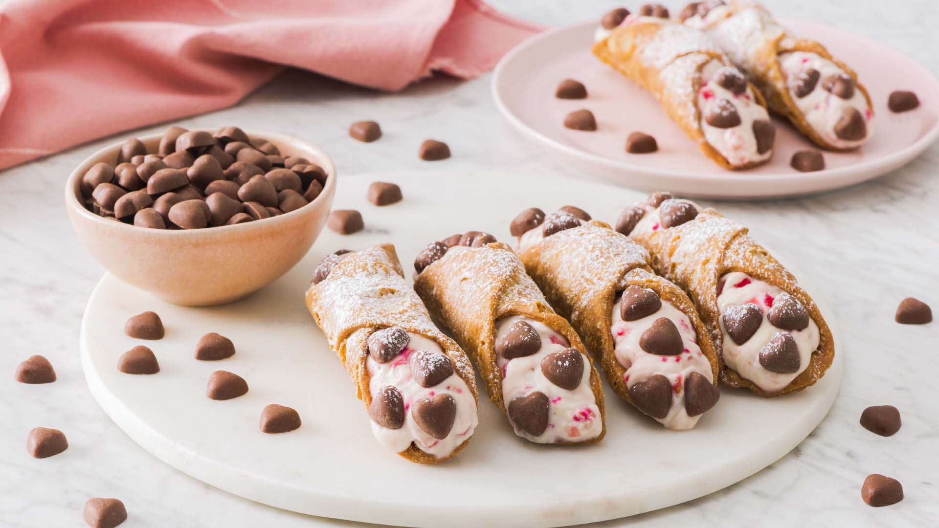 Strawberries and Cream Lover's Cannolis