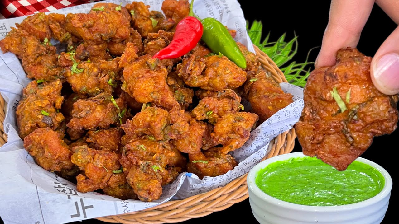 CRAVE Worthy Chicken Pakora Recipe You'll LOVE!. Crispy Chicken Pakora Recipe