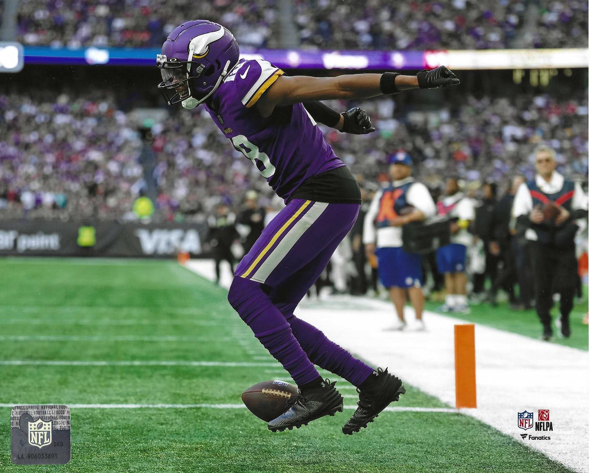 Minnesota Vikings Justin Jefferson Star Wide Receiver 8x10 Photo Picture, Collectibles & Fine Art