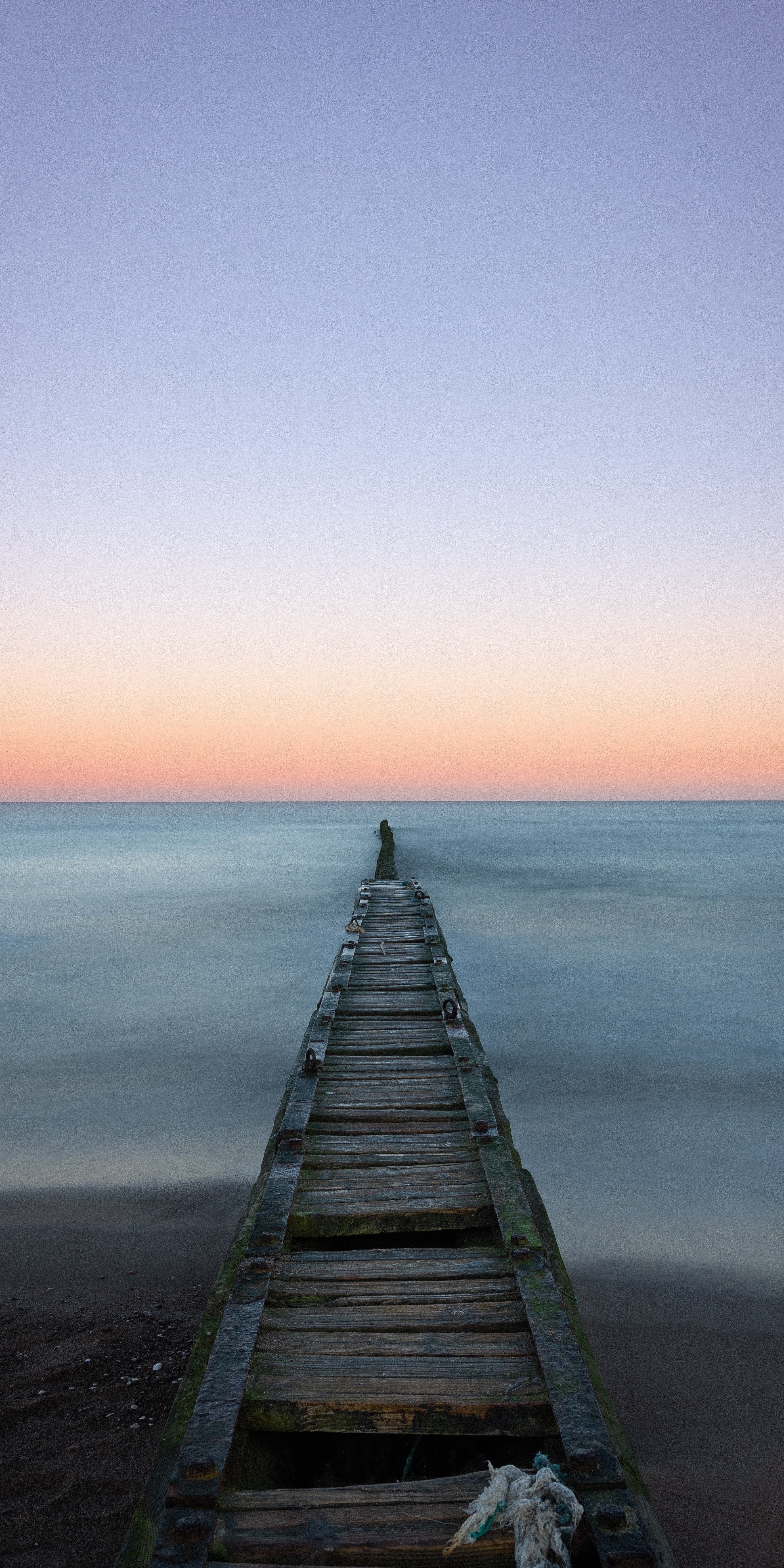 Calming water wallpaper for iPhone