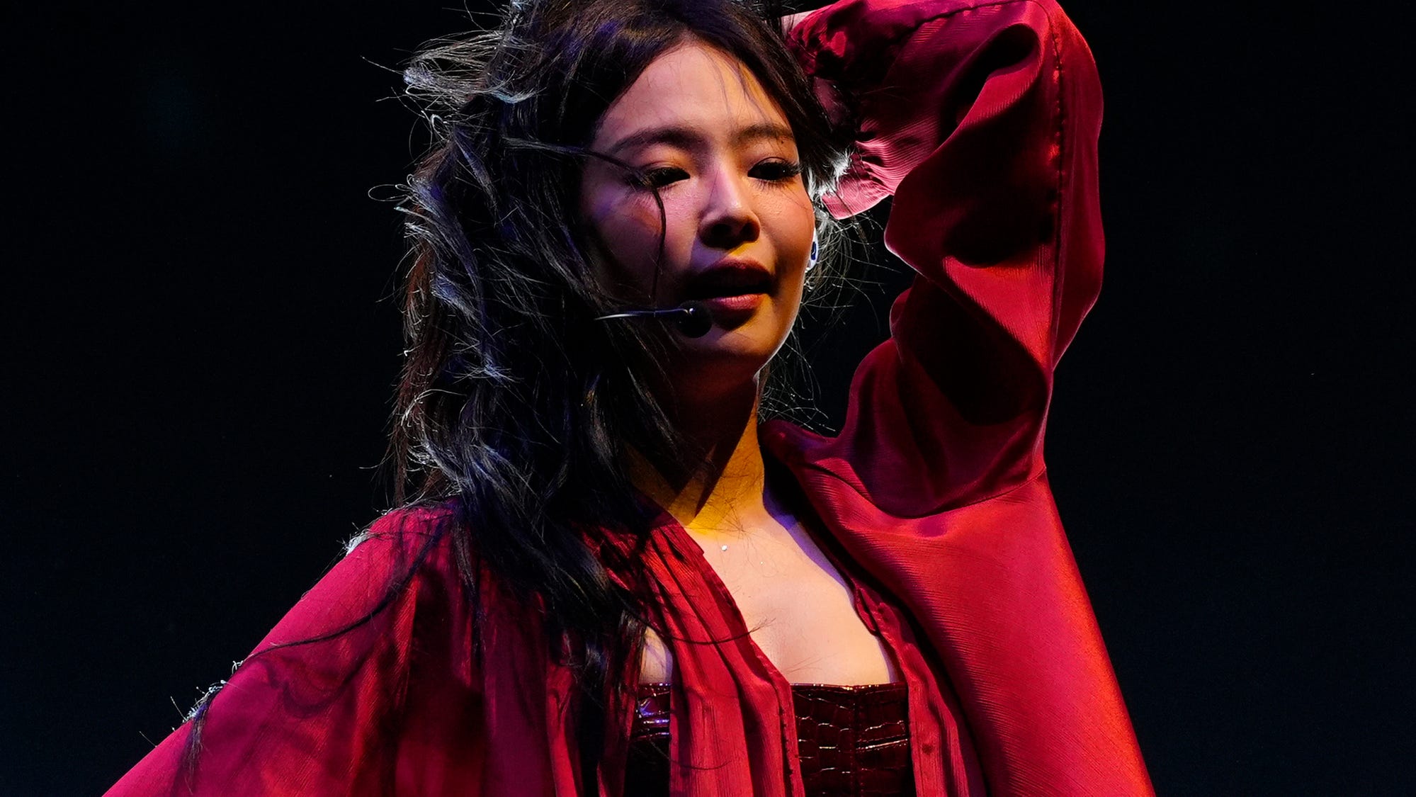 Coachella 2025 photo: See Jennie of Blackpink command the stage