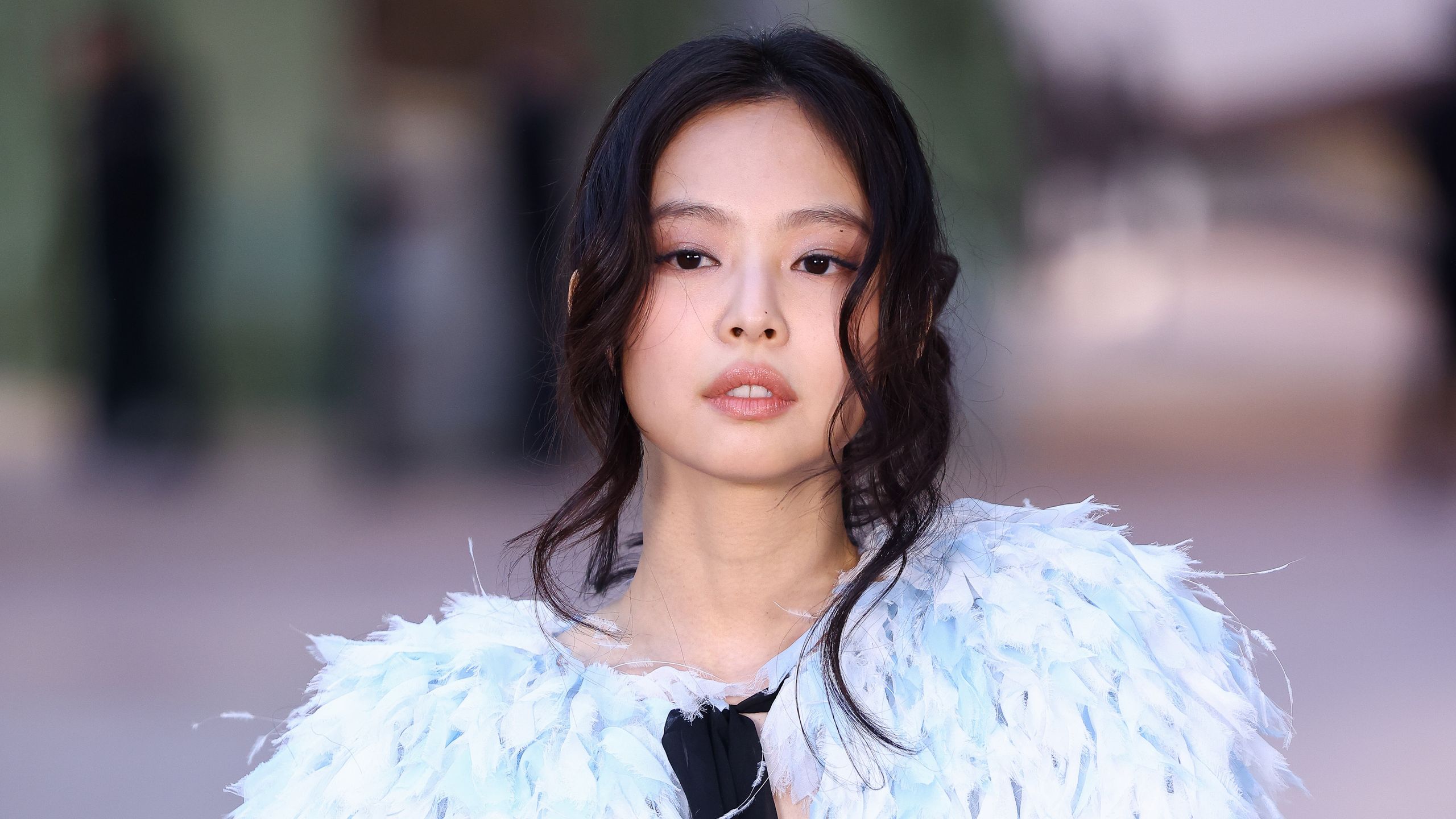 Jennie's Baby Blue Jelly Nails Are The Perfect Winter To Spring Transition Manicure