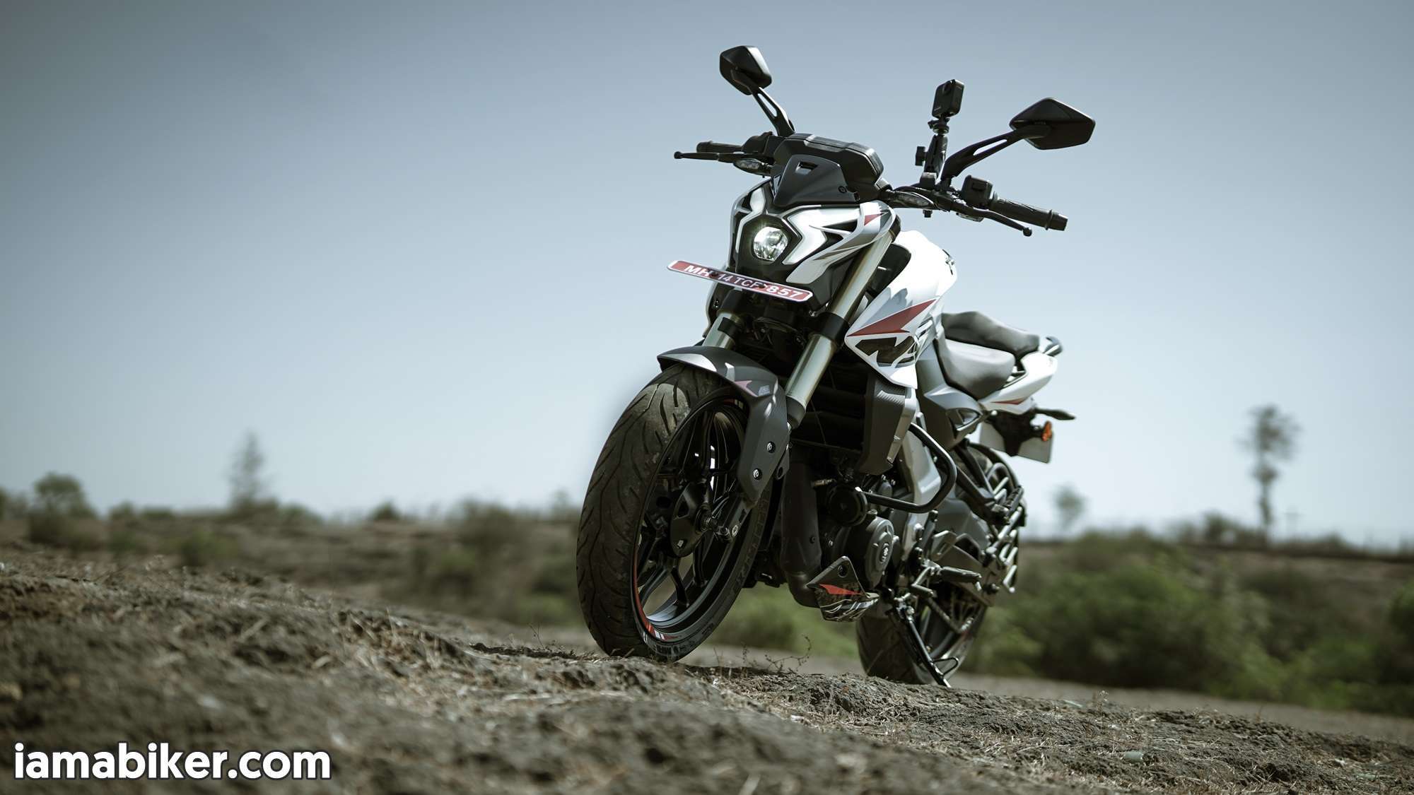 Pulsar NS400Z HD wallpaper. Motorcycle News, Reviews and Knowledge Base