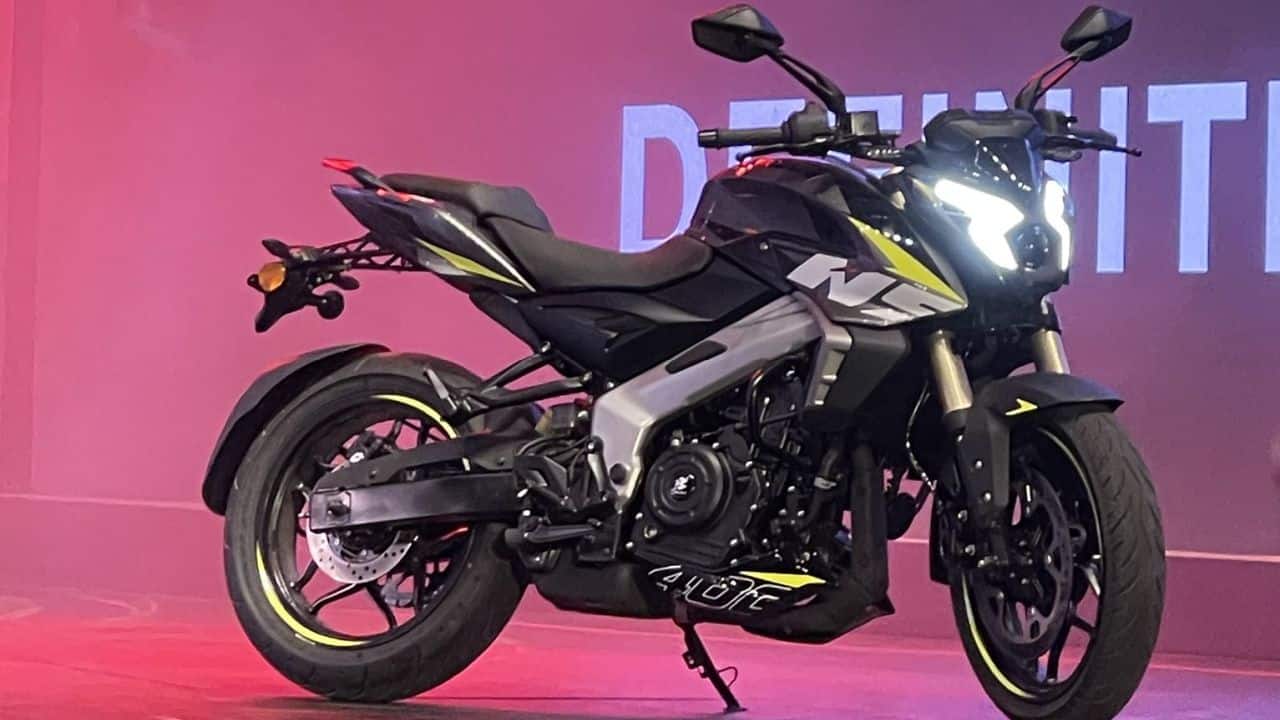 A peek at Bajaj Pulsar NS400Z, set to take on Enfield Guerrilla 450, KTM 390 Duke