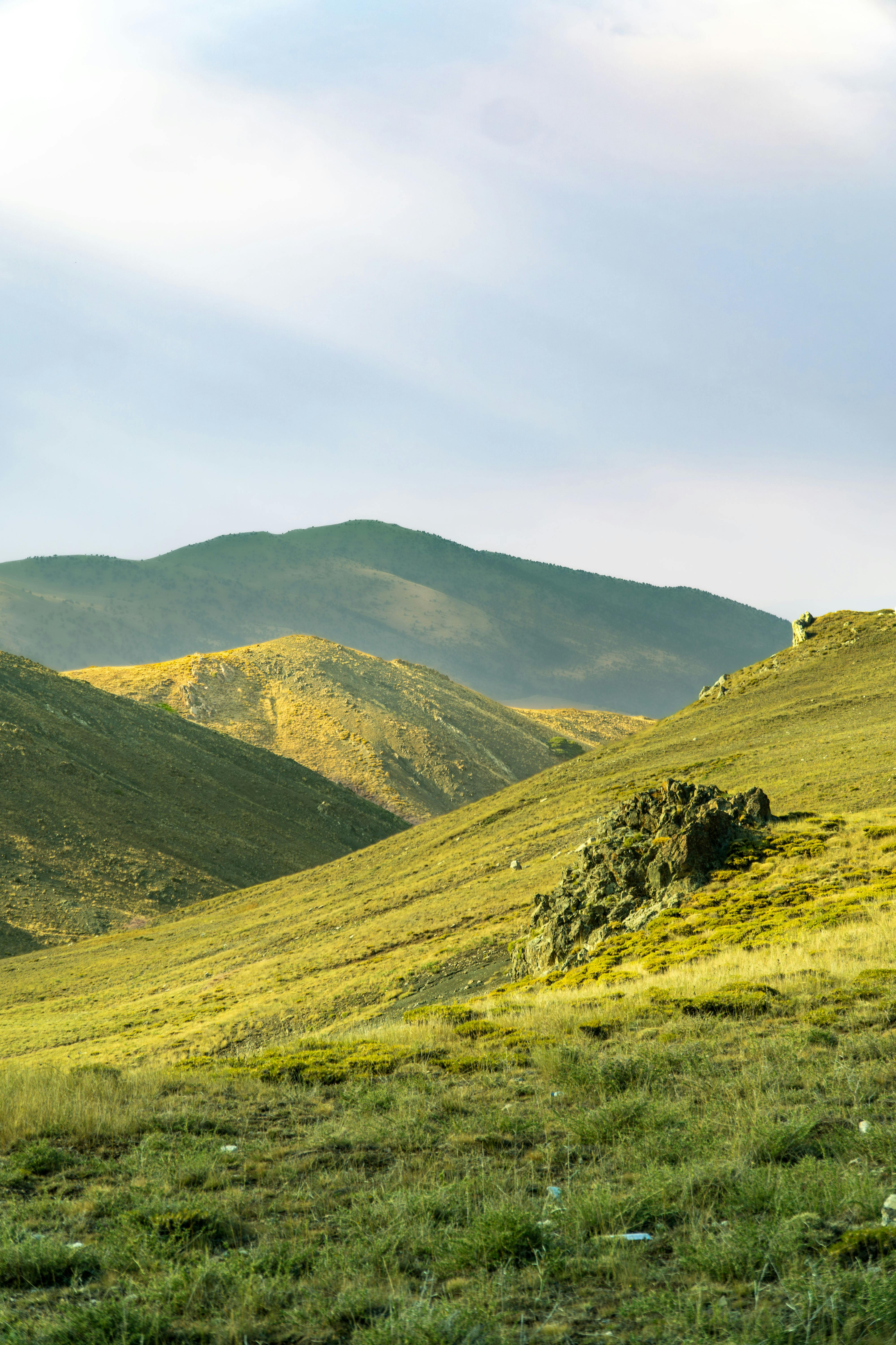 Green mountain wallpaper Image