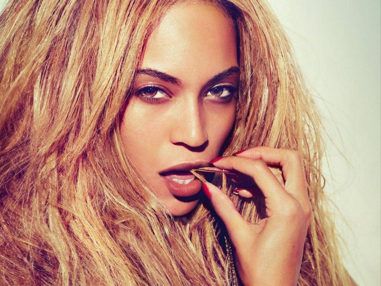 Beyonce HD Wallpaper (100++)
