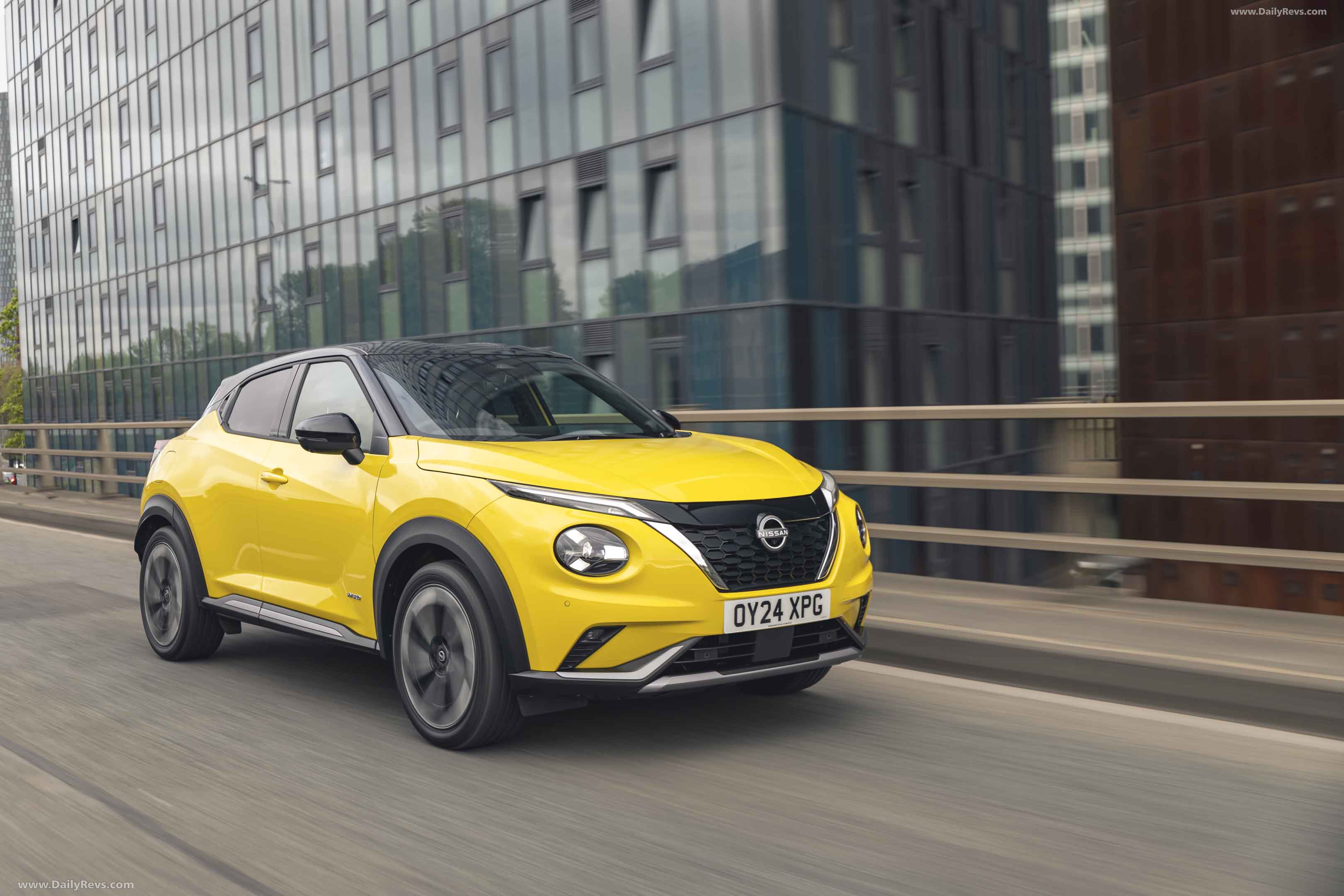 2025 Nissan Juke HEV Tekna HD Photo, Videos, Specs, Features & Price