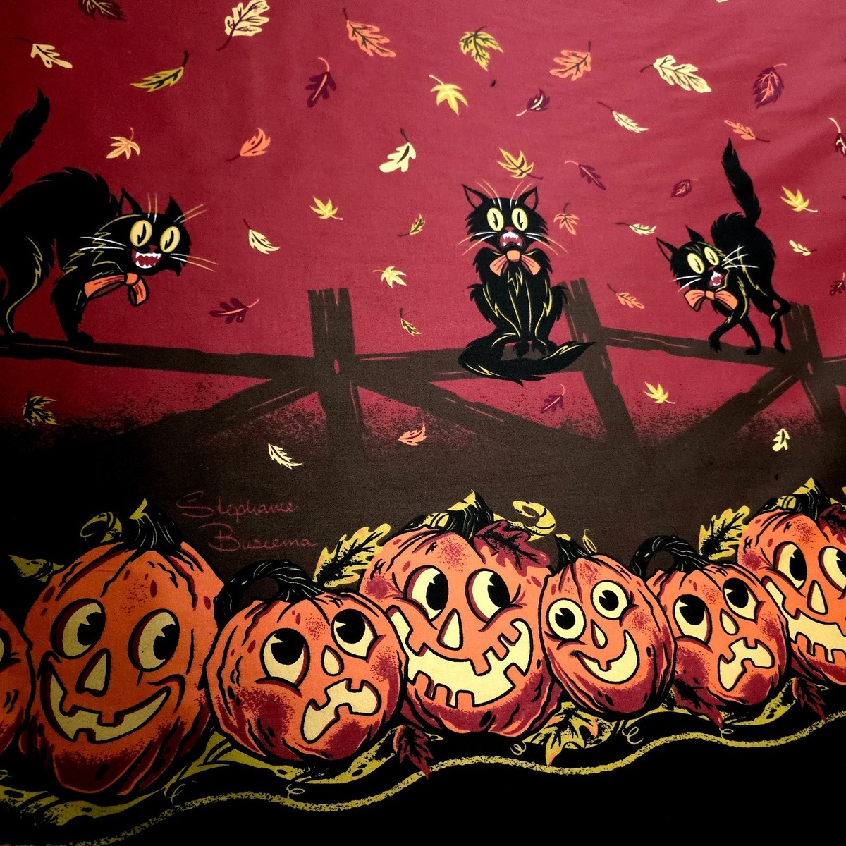 Vintage Halloween Cat Cotton Fabric 58 by the yard Pumpkin Border Print