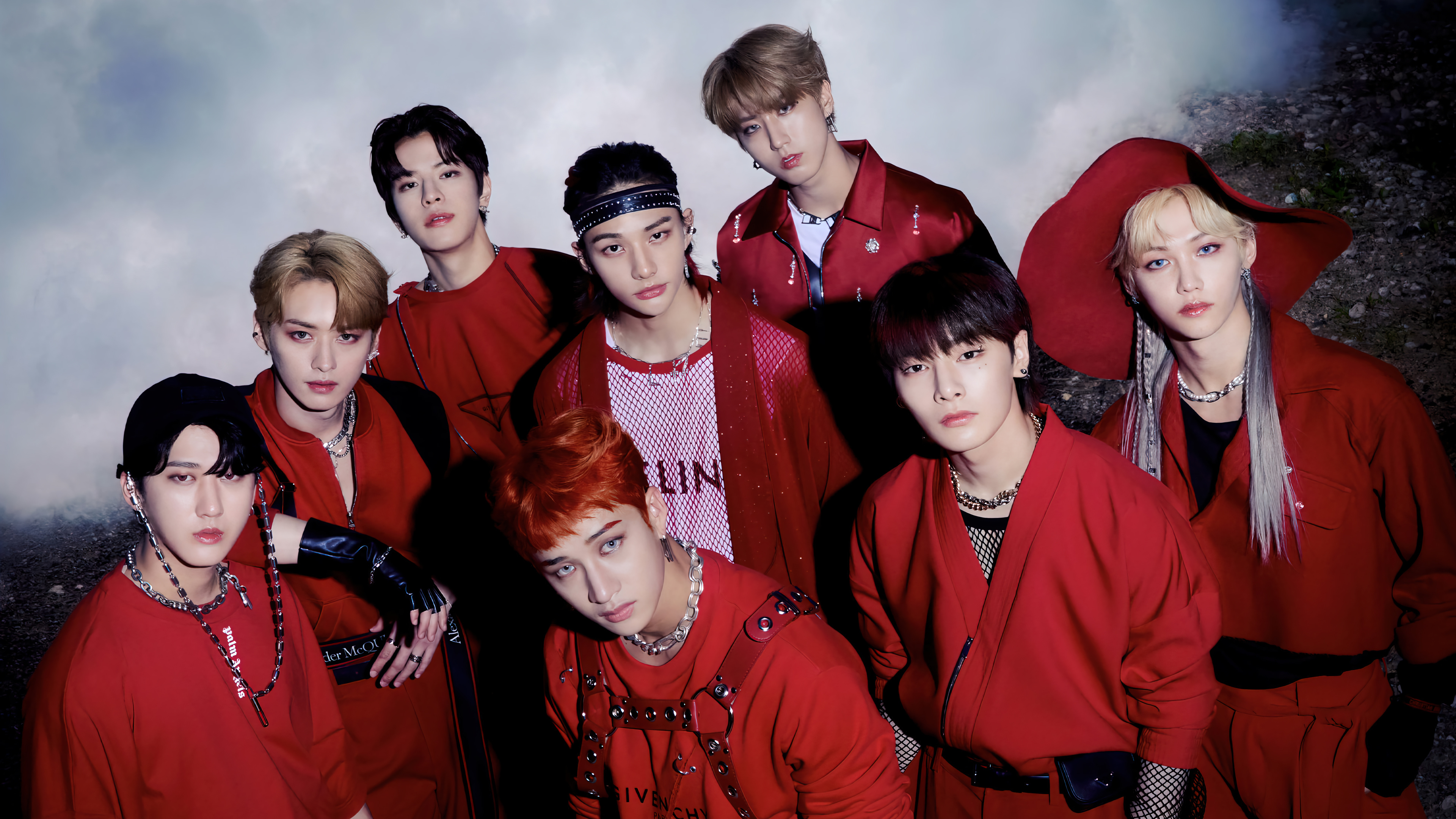 Free Changbin (Singer) 4K Wallpaper & Desktop HD Background for PC