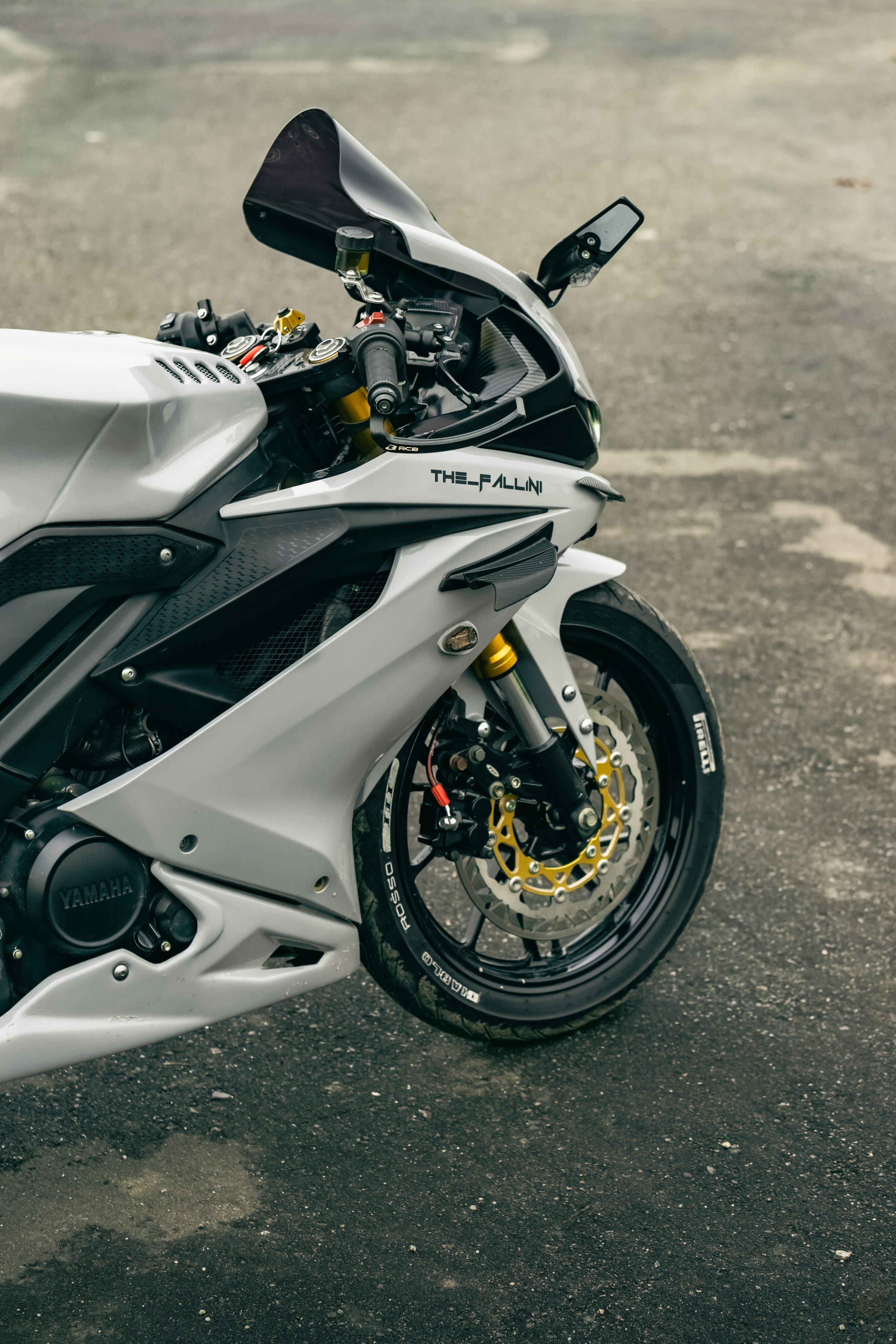 R15 Picture. Download Free Image