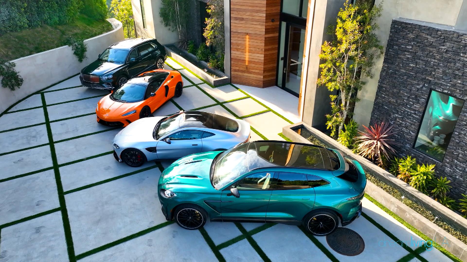 California Realtor Offers Luxury Vehicle to Buyers Ahead of Mansion Tax