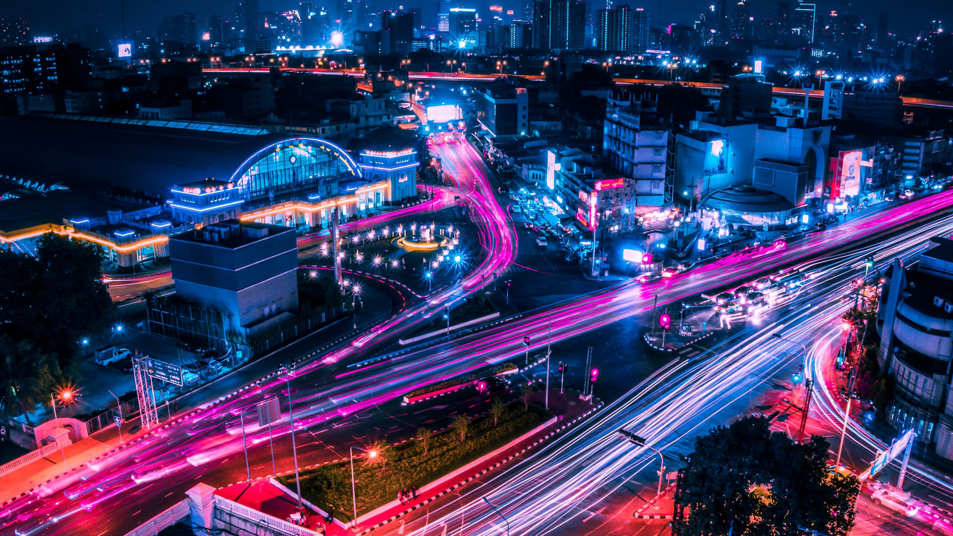 Timelapse Photo Of Lighted City Streets HD Beautiful Wallpaper