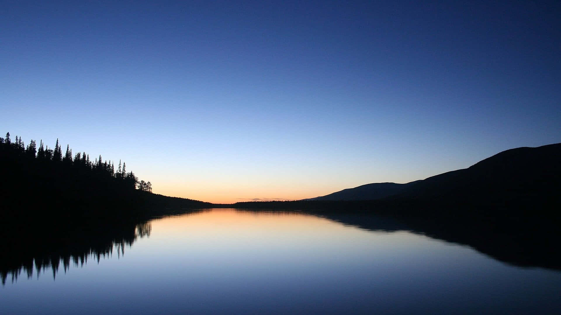 Download A serene, peaceful landscape perfect for finding inner calm and balance