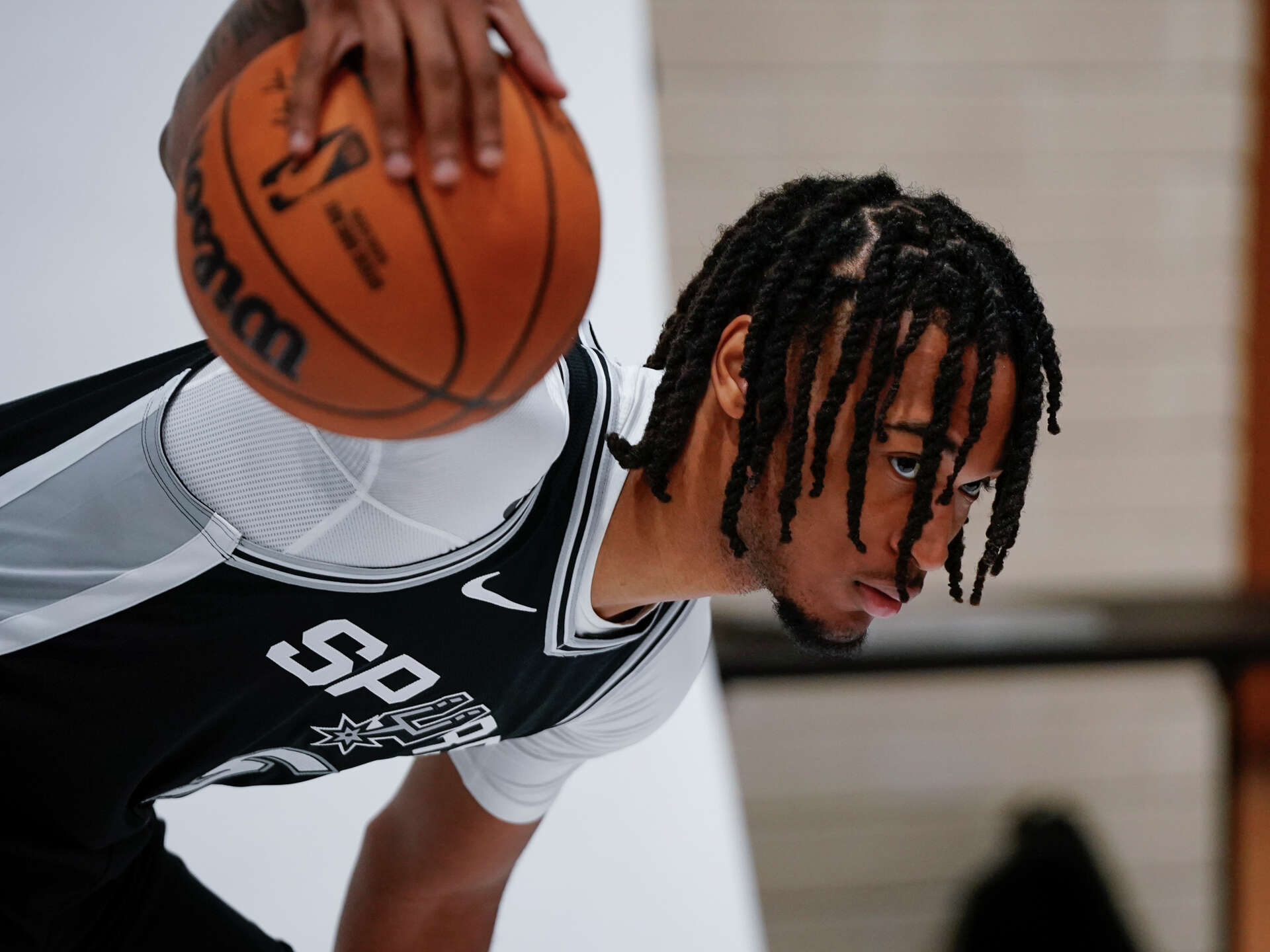 Rookie Stephon Castle already turning heads at San Antonio Spurs camp