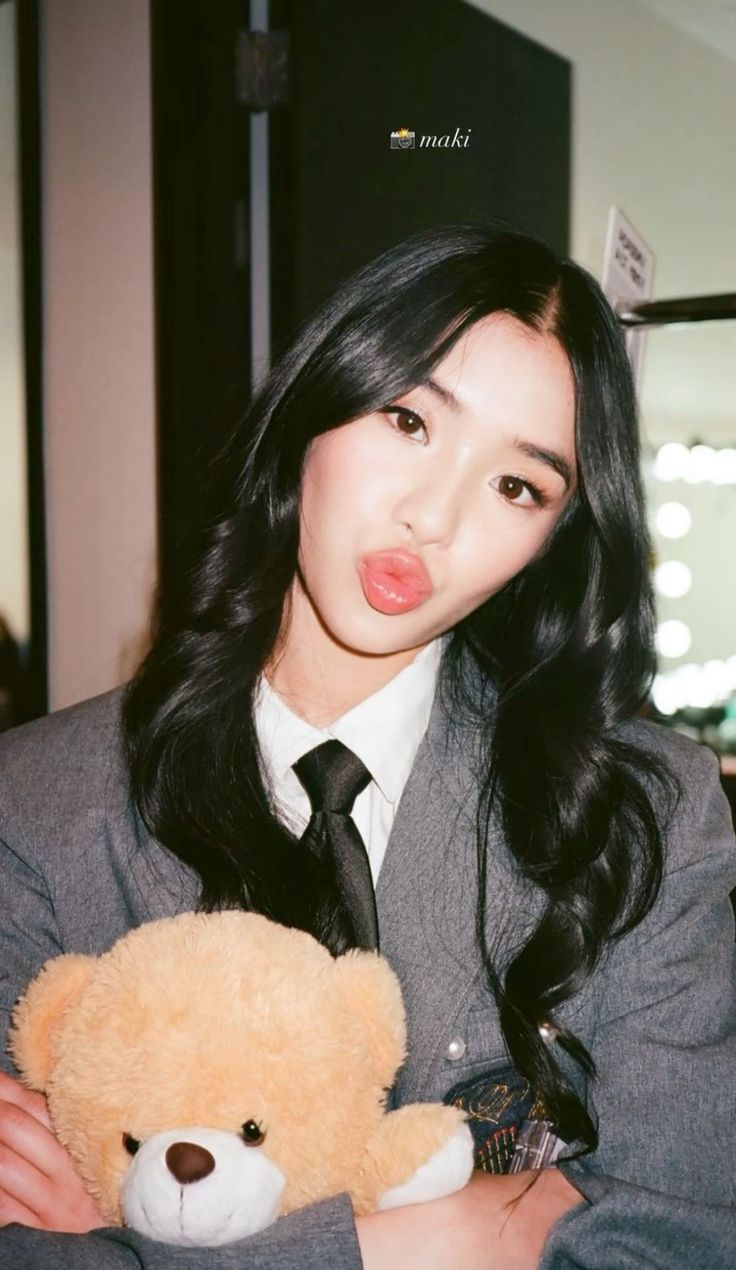 Sophia KATSEYE HYBEXGEFFEN