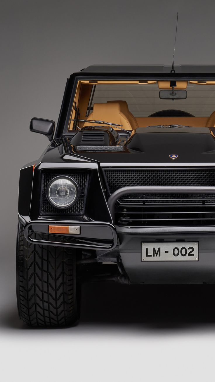 Lamborghini Lm 002