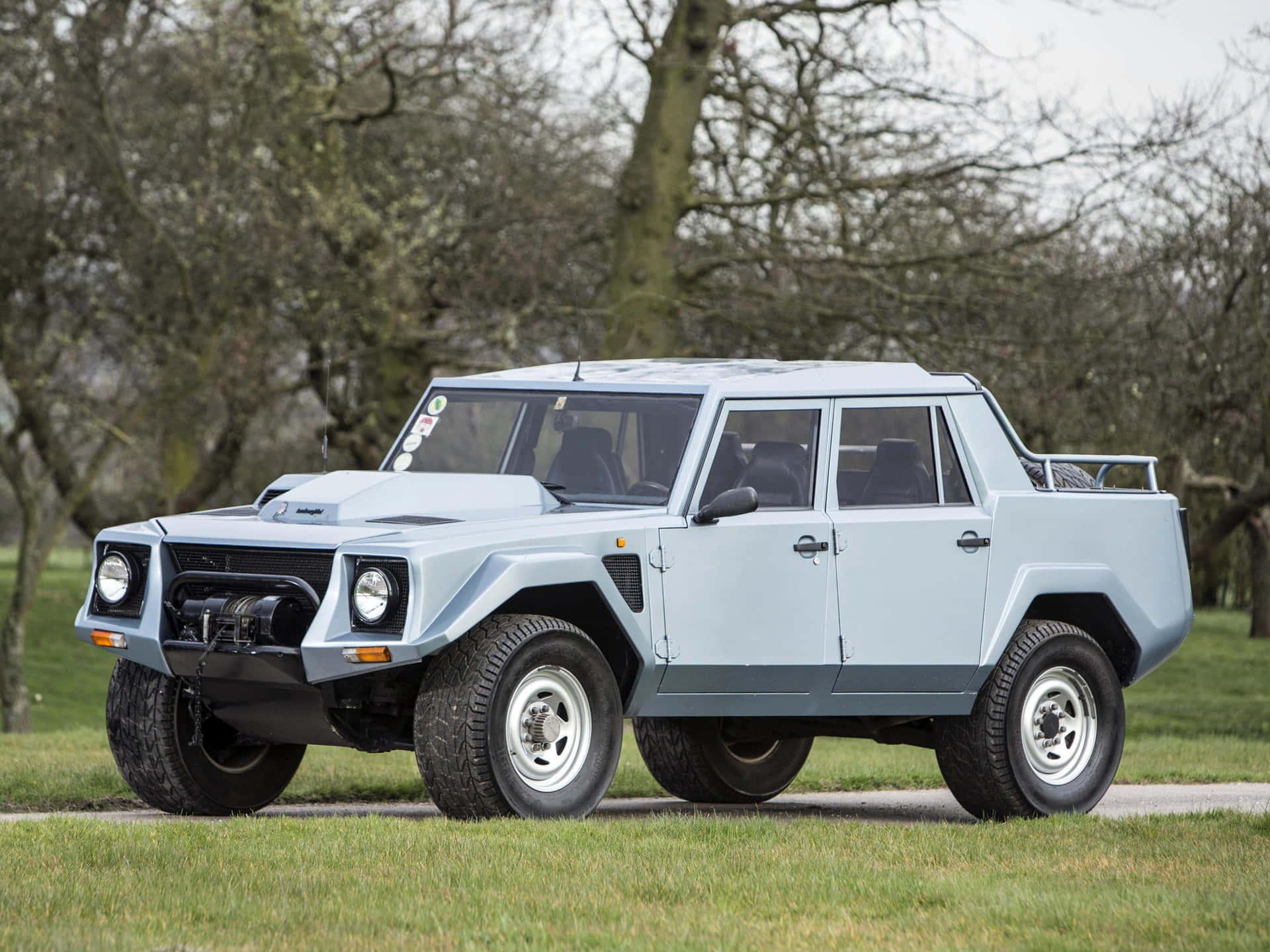 Lamborghini Lm002 Wallpaper