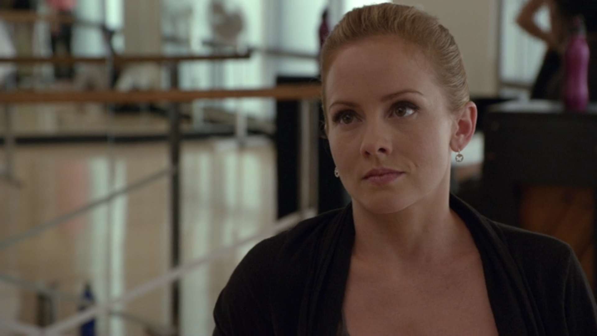 Watching Bones and it's your girl Kelly!