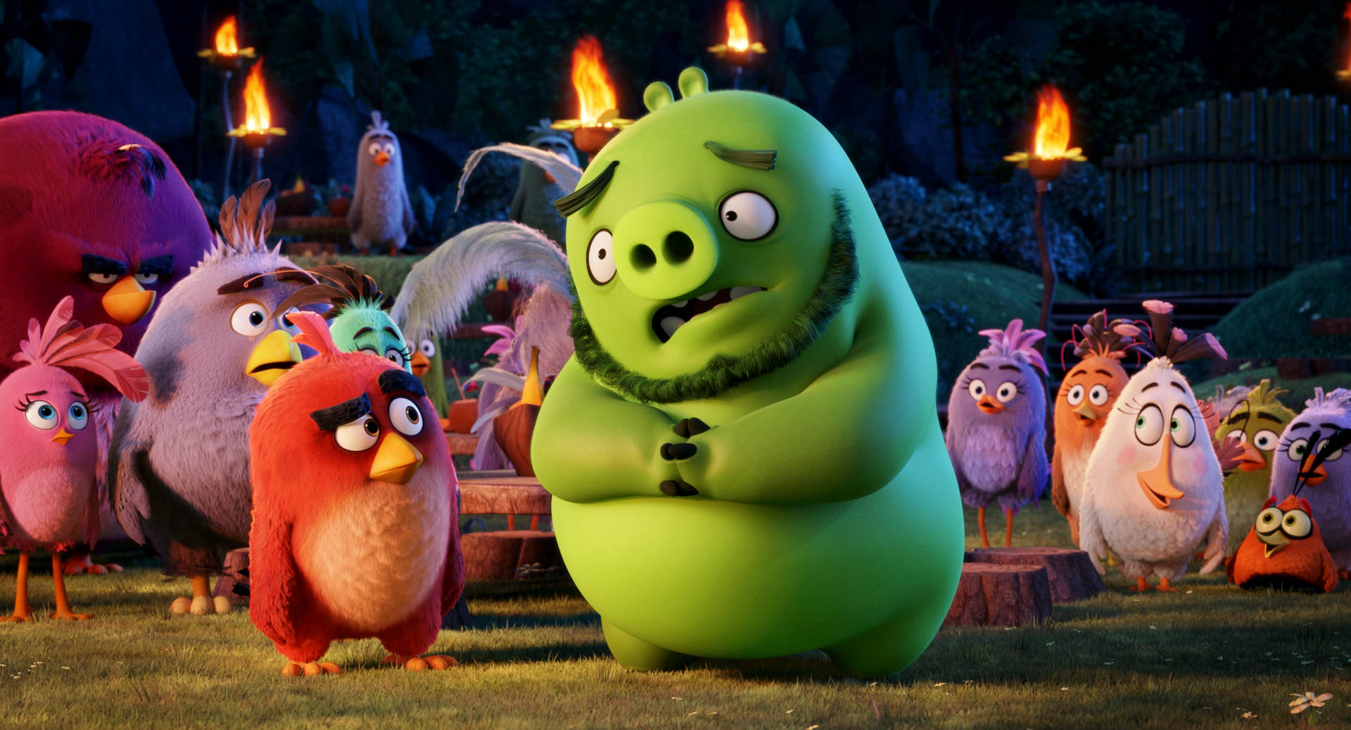 Download King Pig And Red From The Angry Birds Movie Wallpaper