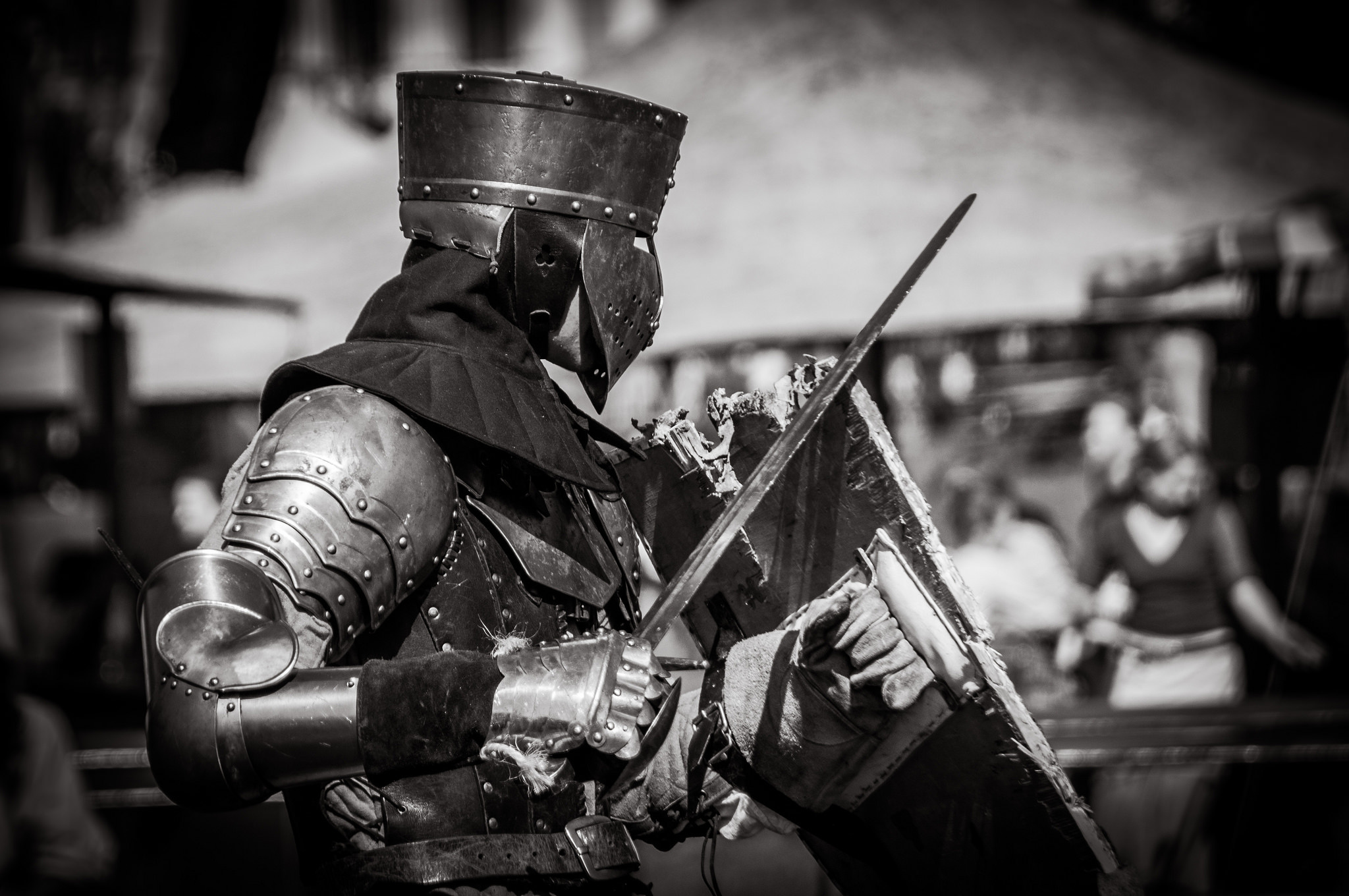 Wallpaper sword, armor, warrior, helmet, shield for mobile and desktop, section мужчины, resolution 2048x1360