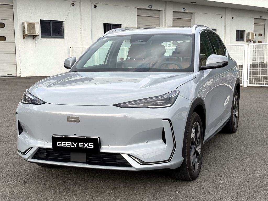 Geely EX5 Reviews