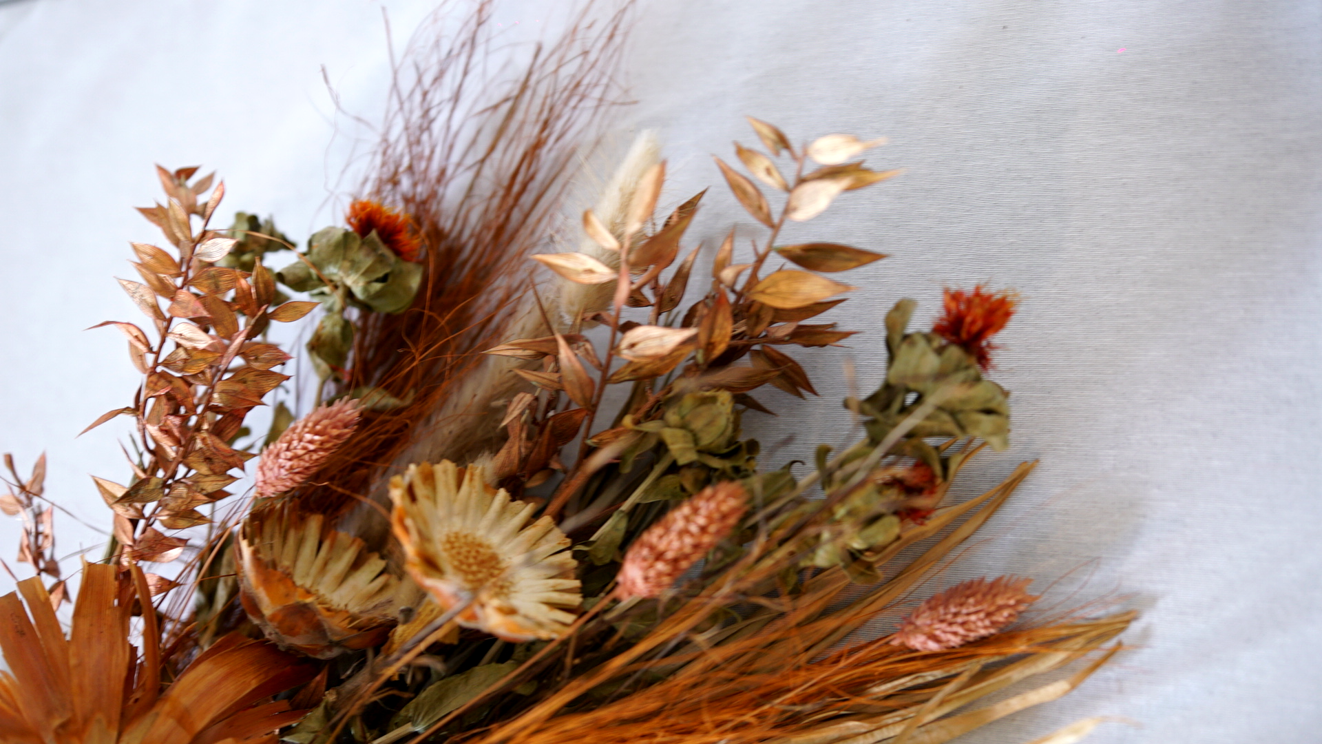 Large dried flower autumn colours bouquet with bunny tails & pampas grass