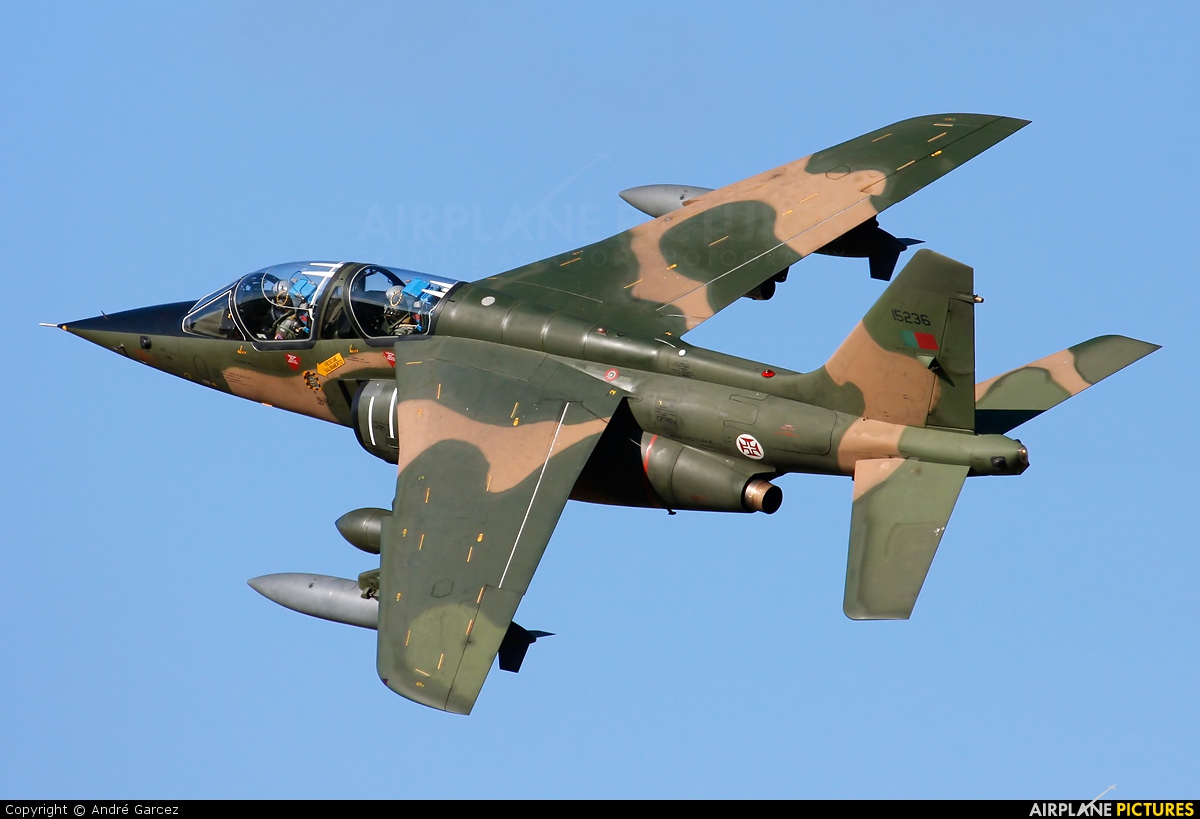 Photo of Portugal Force Dassault Alpha Jet A by André Garcez (Monte Real, Portugal)