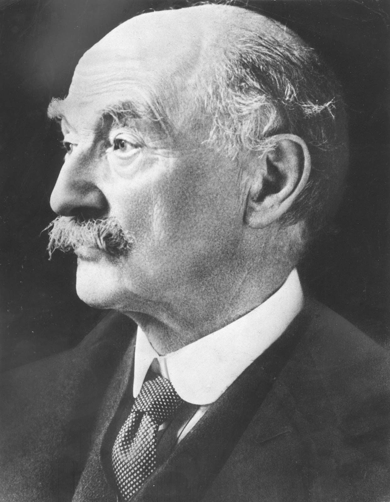 Thomas Hardy. Biography, Books, Poems, Marriage, & Facts