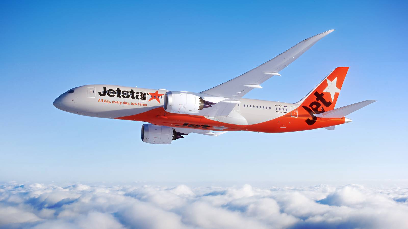 Jetstar Boeing 787 Dreamliners Descend On Osaka