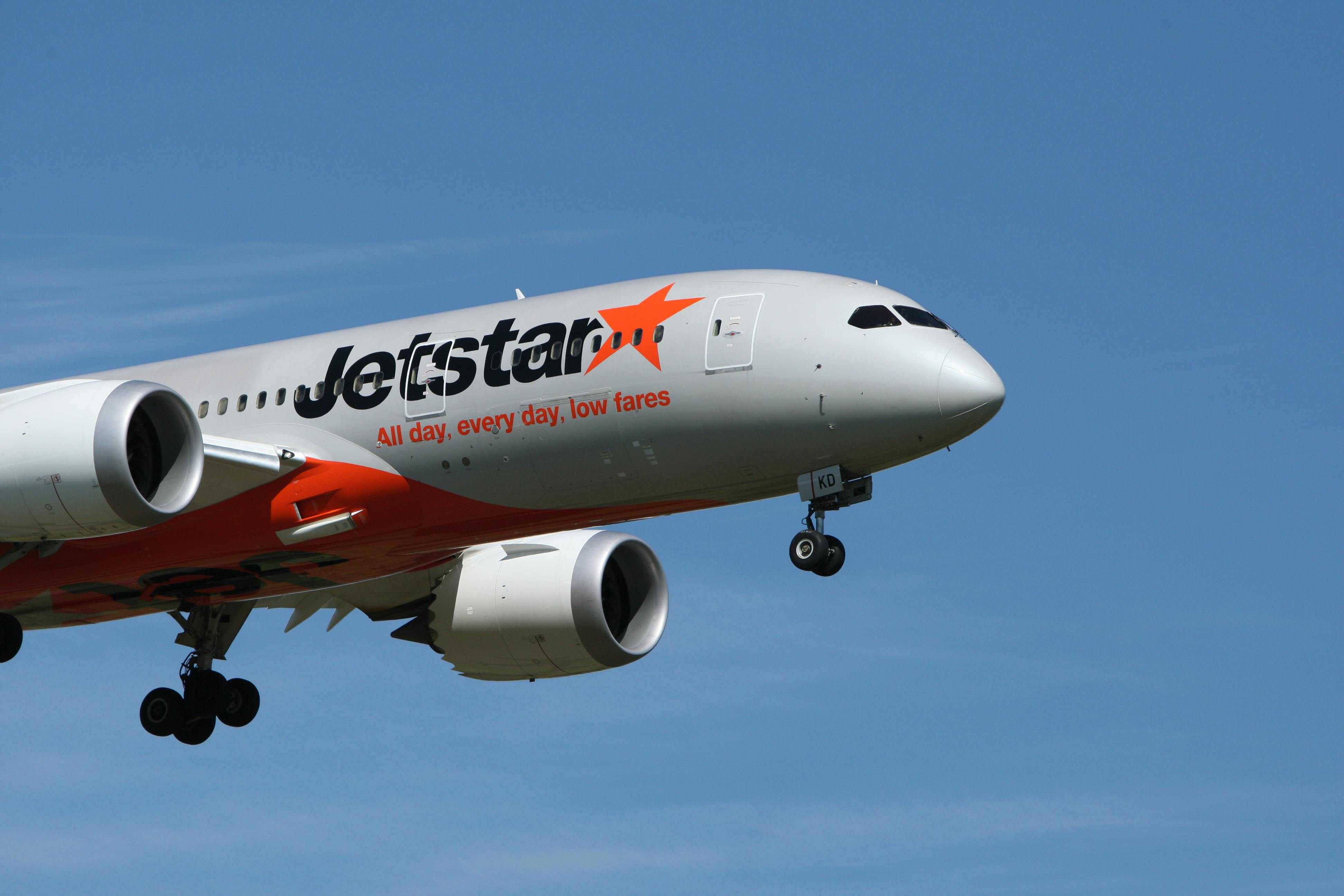 White Jetstar Airplane · Free