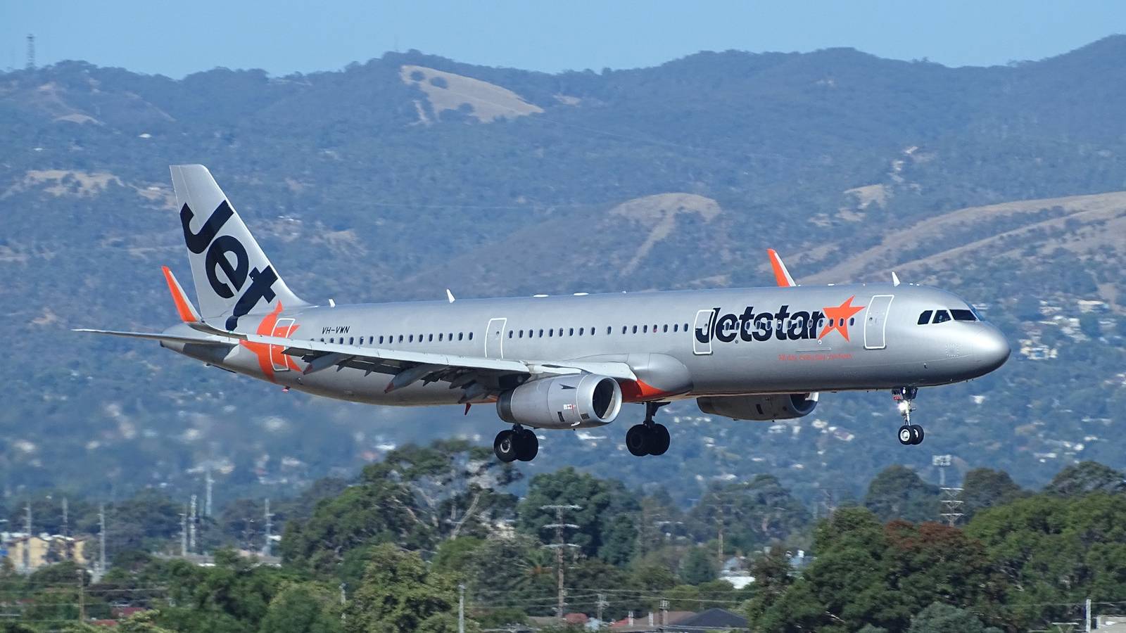 Silver And Orange: The Fleet Of Australia's Jetstar Airways