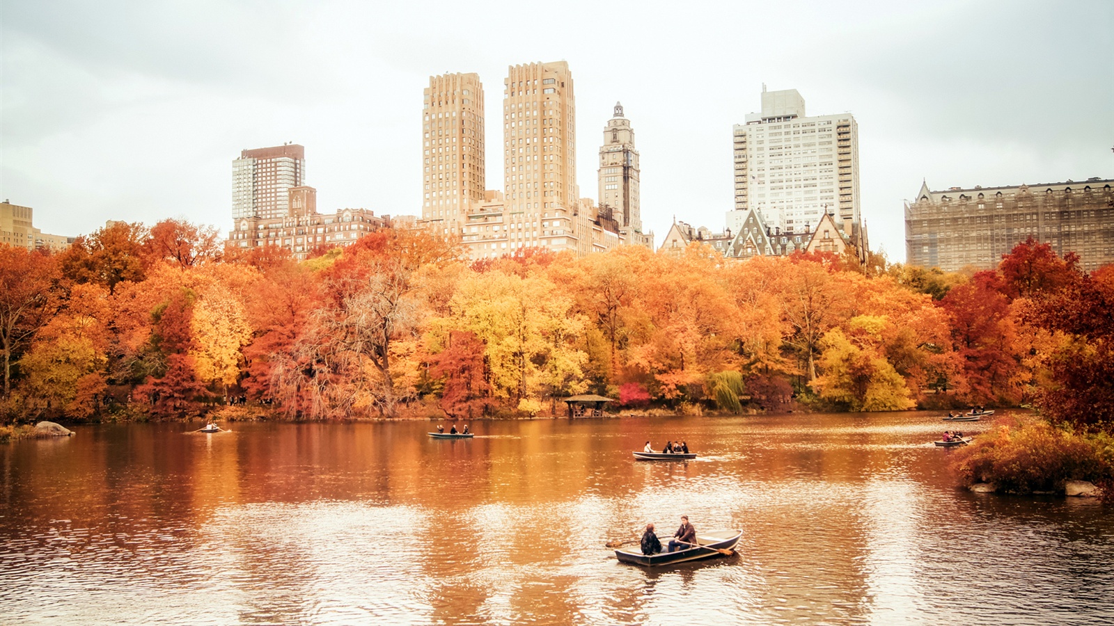 Wallpaper New York City, Manhattan, Central Park, autumn, boats, buildings 1920x1200 Picture, Image