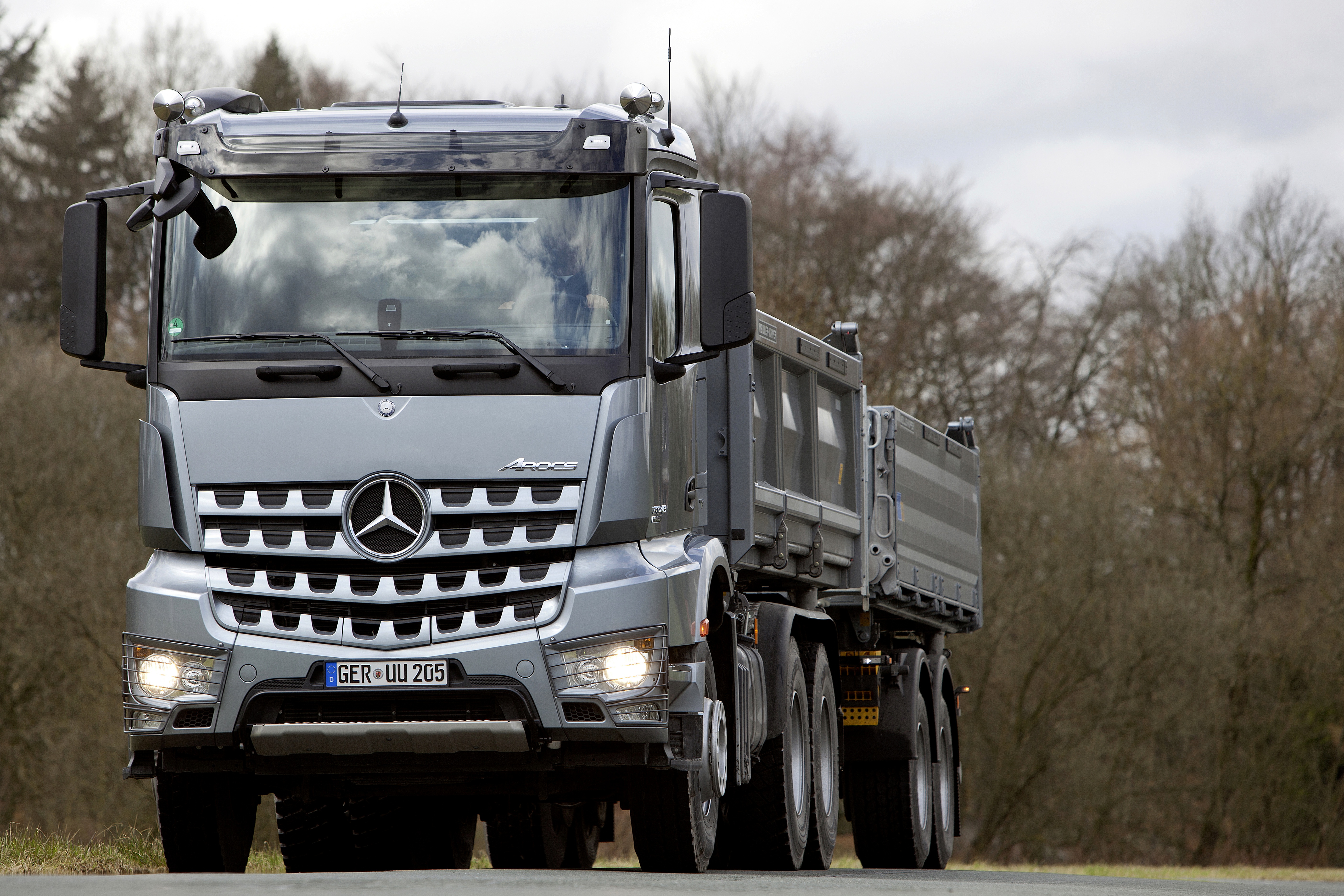 Download Dump Truck Vehicle Mercedes Benz Arocs 4k Ultra HD Wallpaper