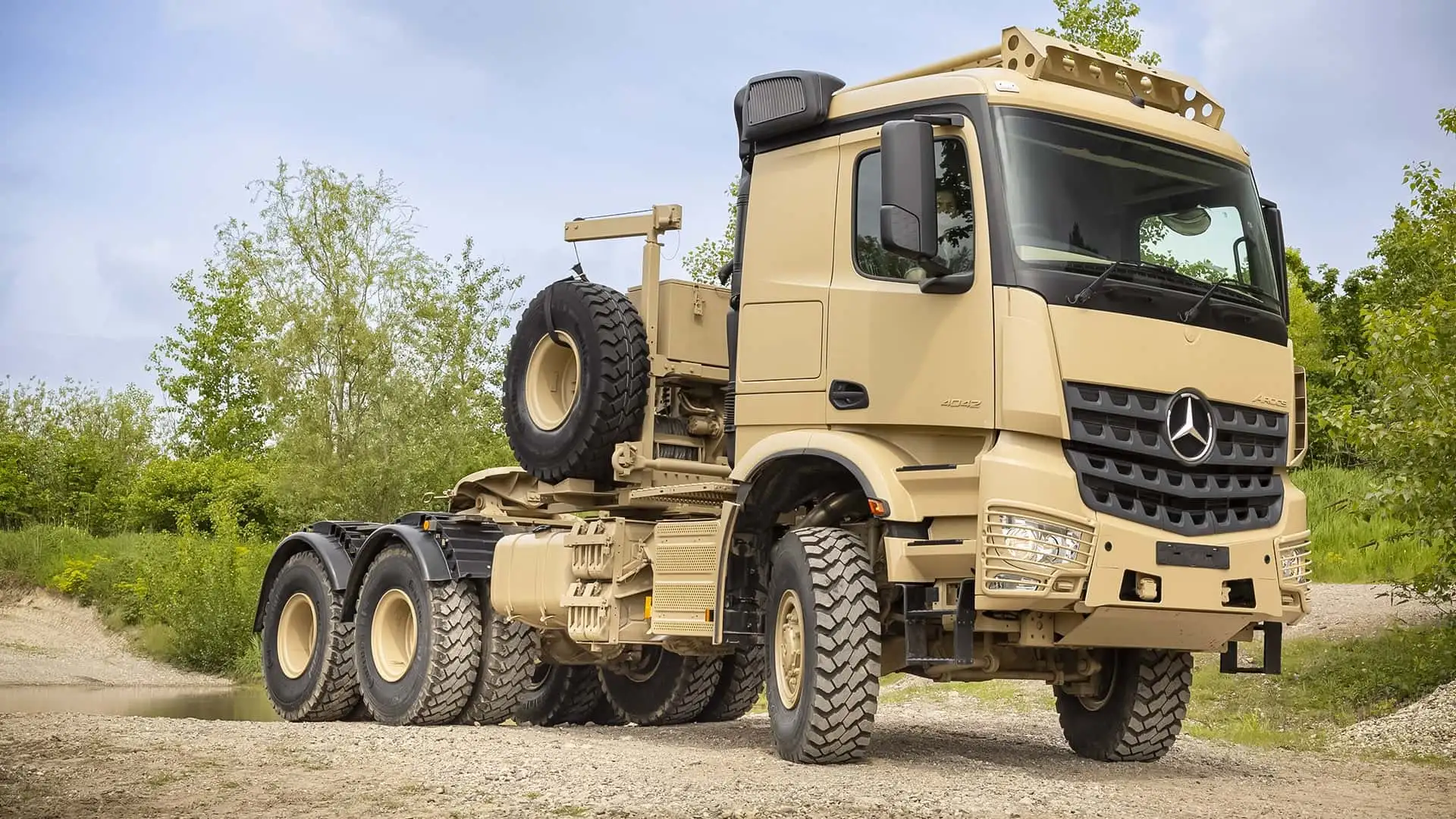 This Military 6x6 Mercedes Has A 12.8 Liter Engine