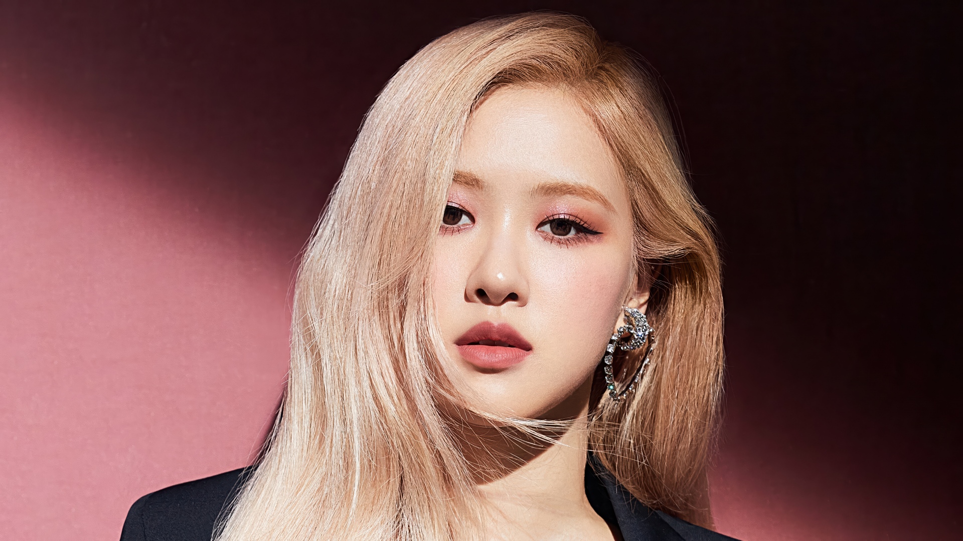 Rose (Blackpink) Wallpaper 4K, Vogue Korea, Lipstick