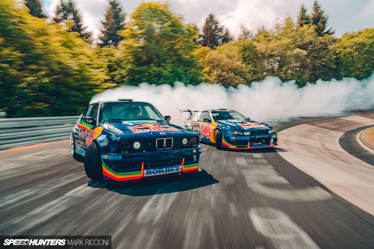 The 24 Hours Of Nürburgring In 24 Picture