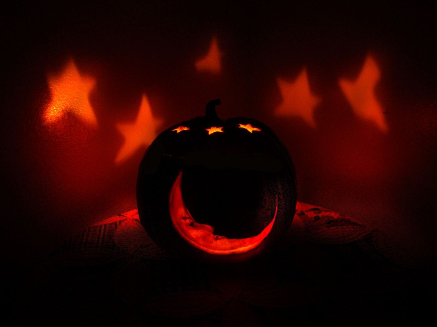 The Jack O' The Moon. A Simple, Shining Star Of A. By Sana Sparks. The Halloween Channel