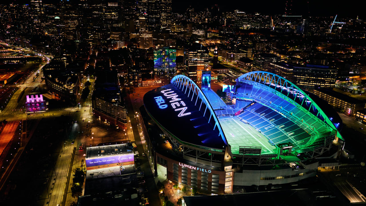 PHOTOS: Lumen Field Shows Off New LED Lights