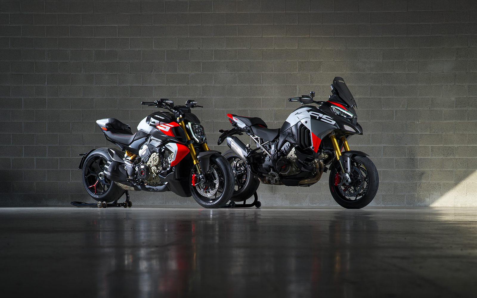 Ducati Multistrada V4 RS Adventure Bike Powerhouse