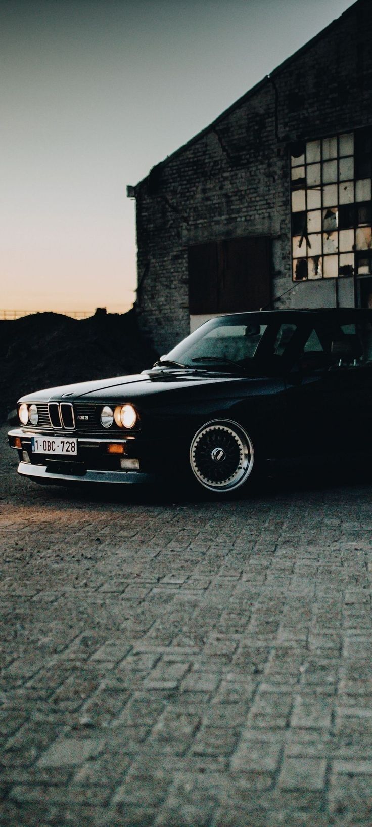 Black bmw e30 wallpaper