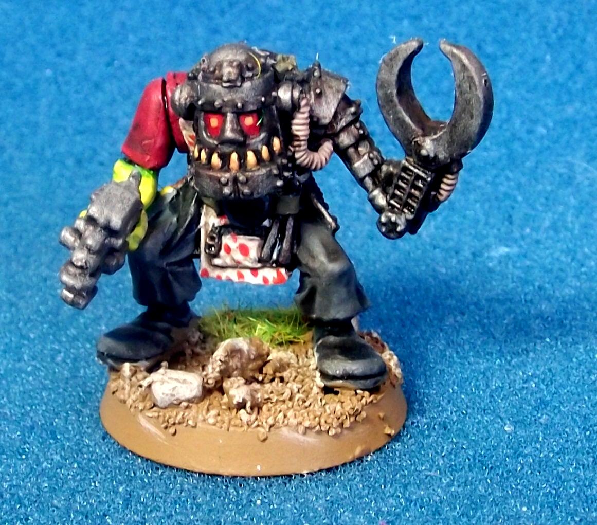 Old School, Orks, Painboy, Rogue Trader Trader Ork Painboy. Roll the dice to see if I'm getting drunk