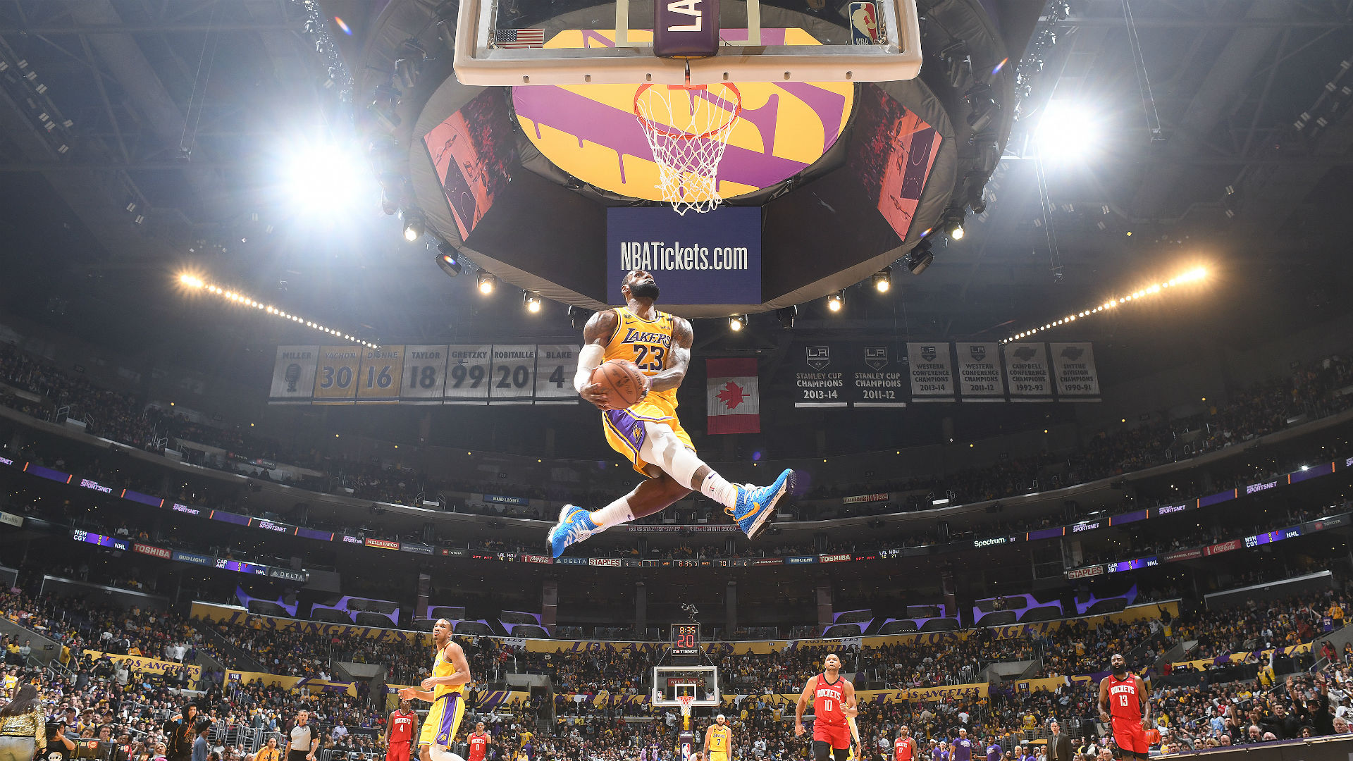 The iconic imagery of LeBron James dunks: Which photo is better?. Sporting News Canada