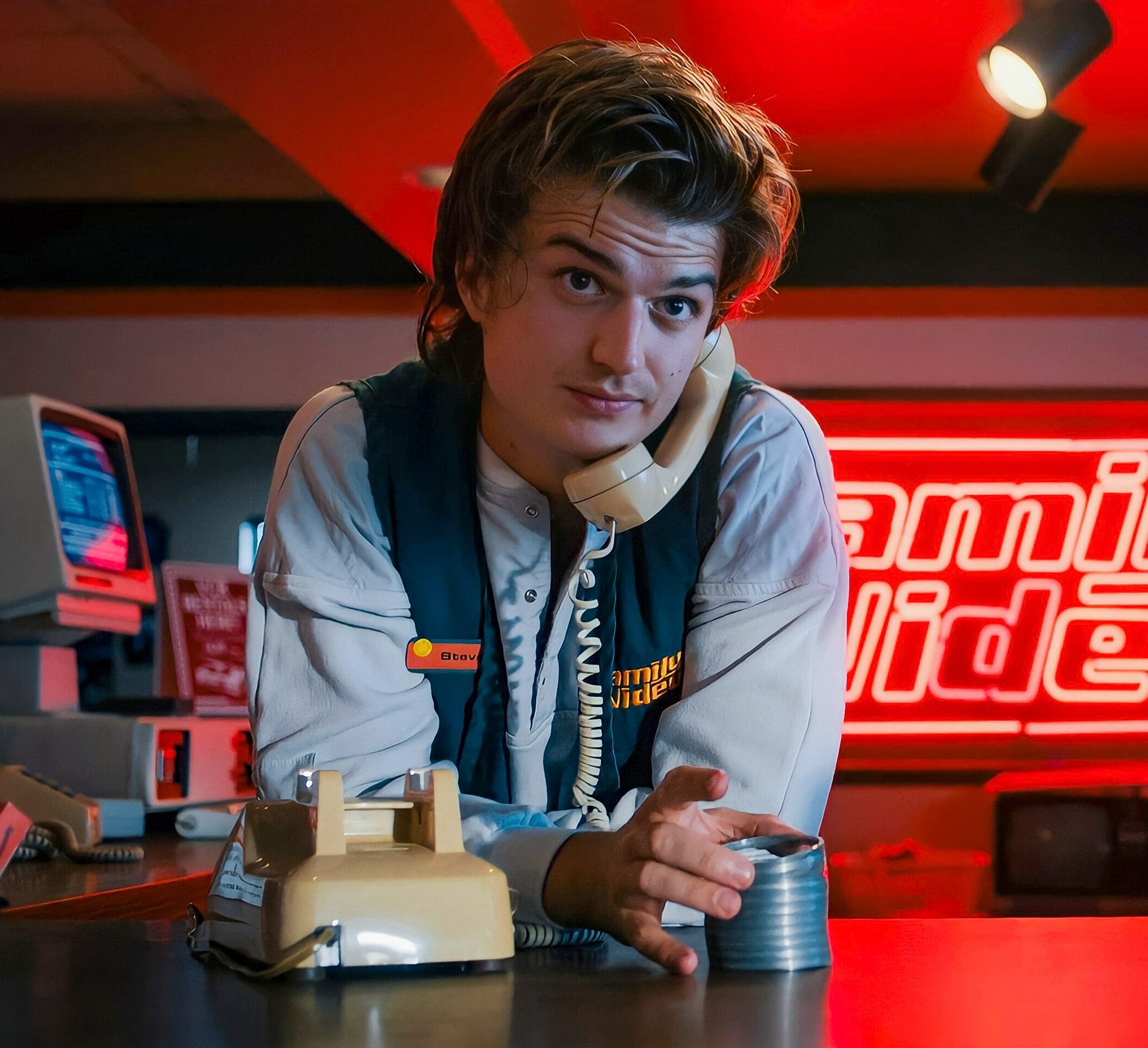 Steve Harrington Wallpaper and Background