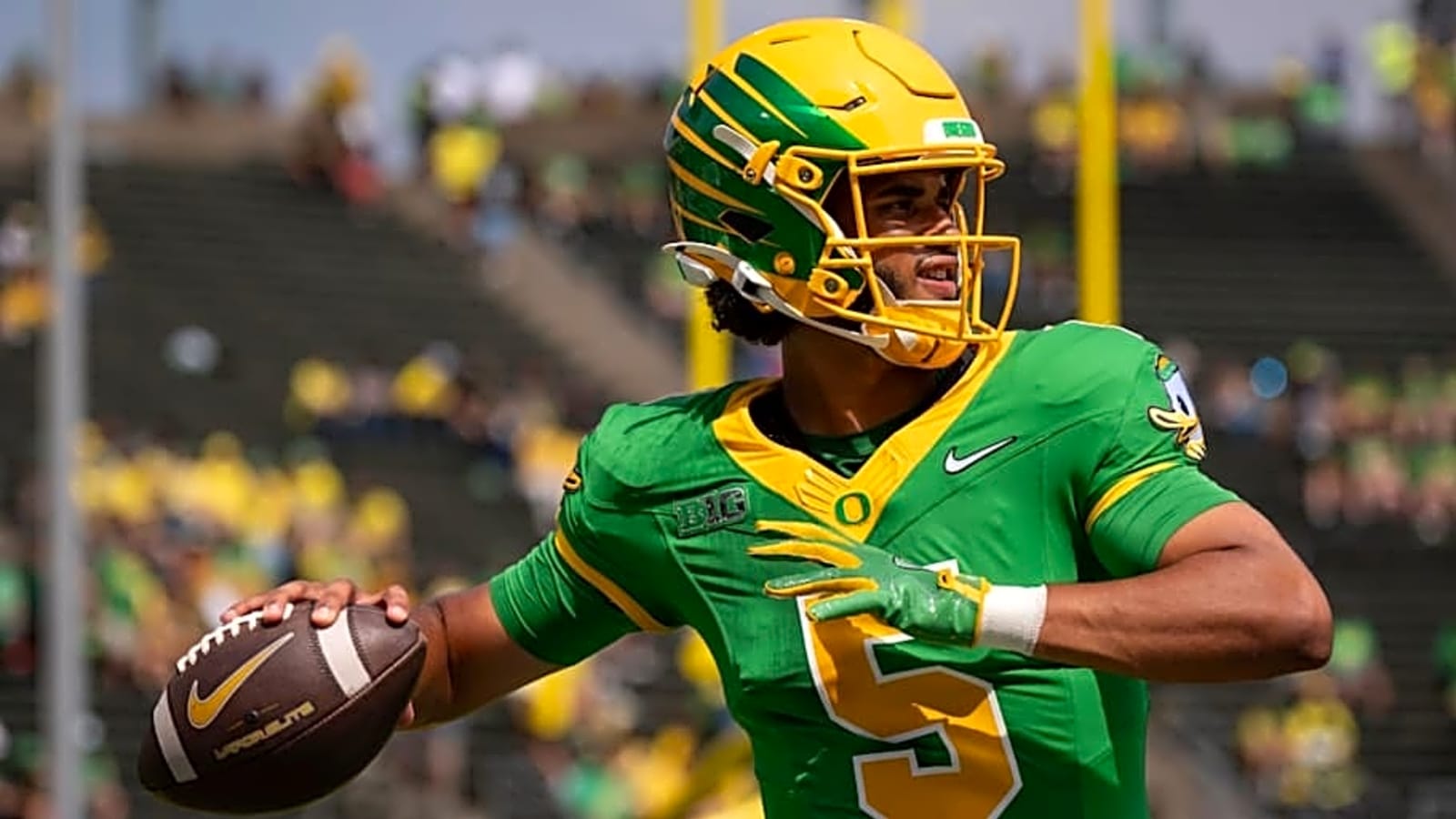 Oregon Ducks' Dante Moore Earns MVP in Win Over Montana State