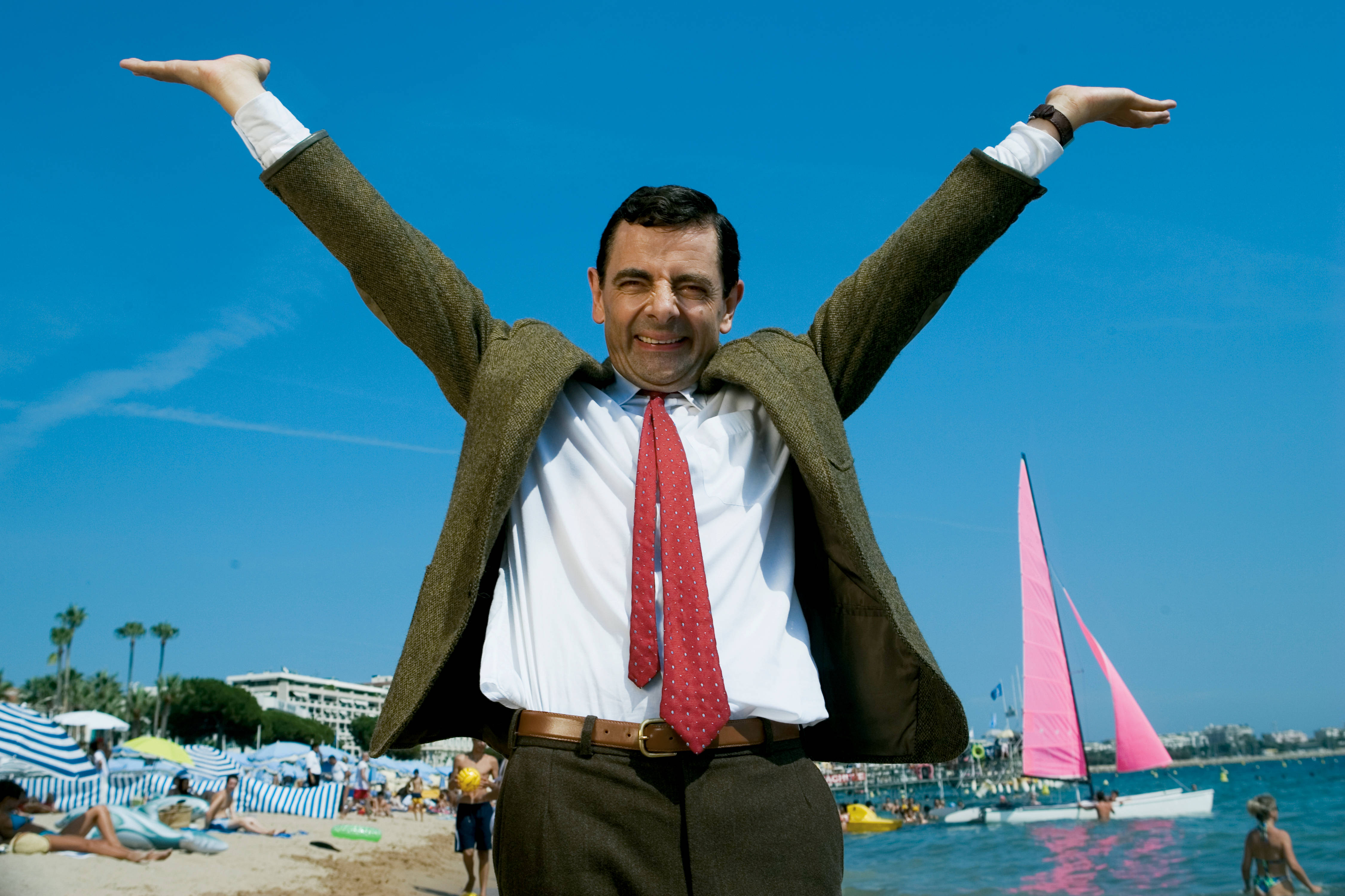 Download Happy Mr Bean 4K Wallpaper