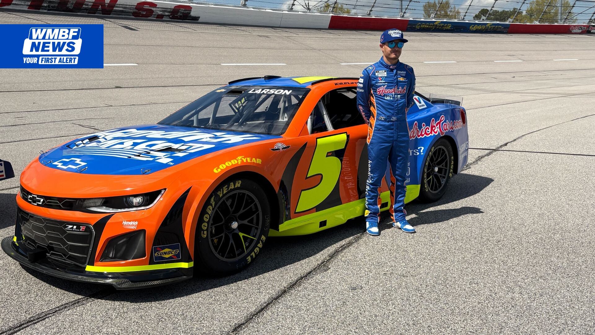 Kyle Larson unveils Darlington throwback paint scheme