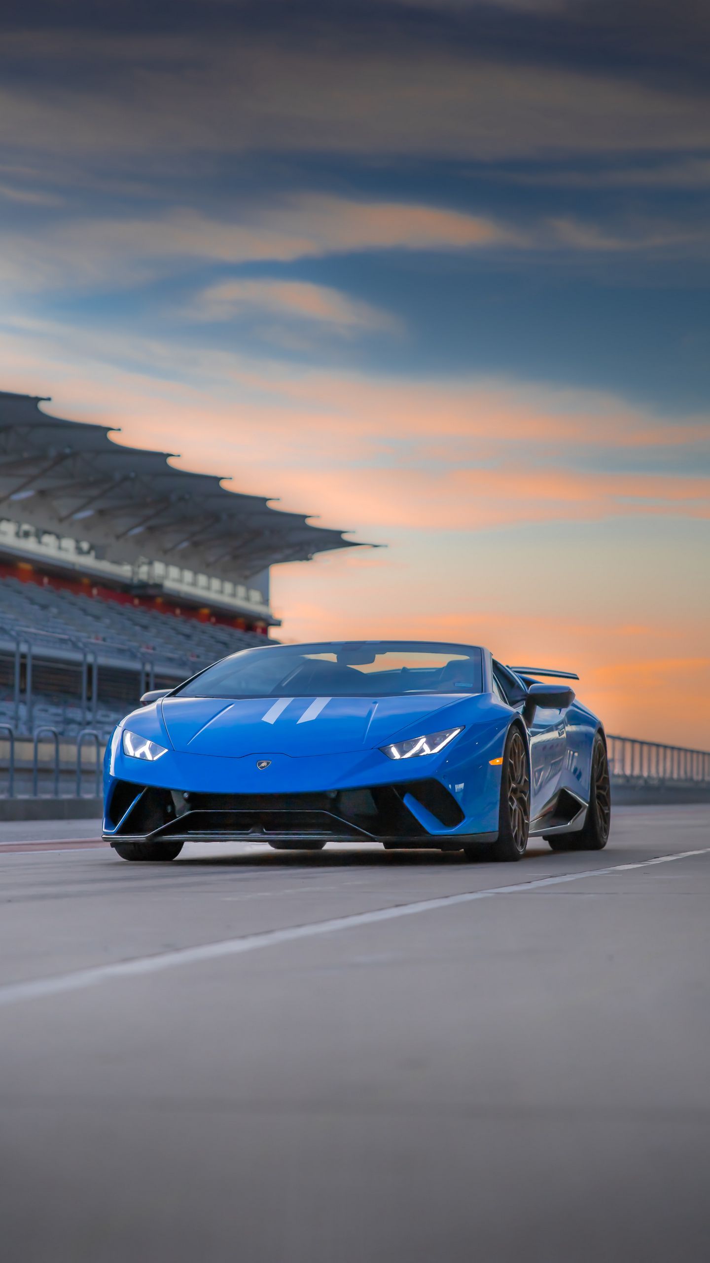 Download wallpaper 1440x2560 lamborghini huracan, lamborghini, car, blue, track qhd samsung galaxy s6, s7, edge, note, lg g4 HD background